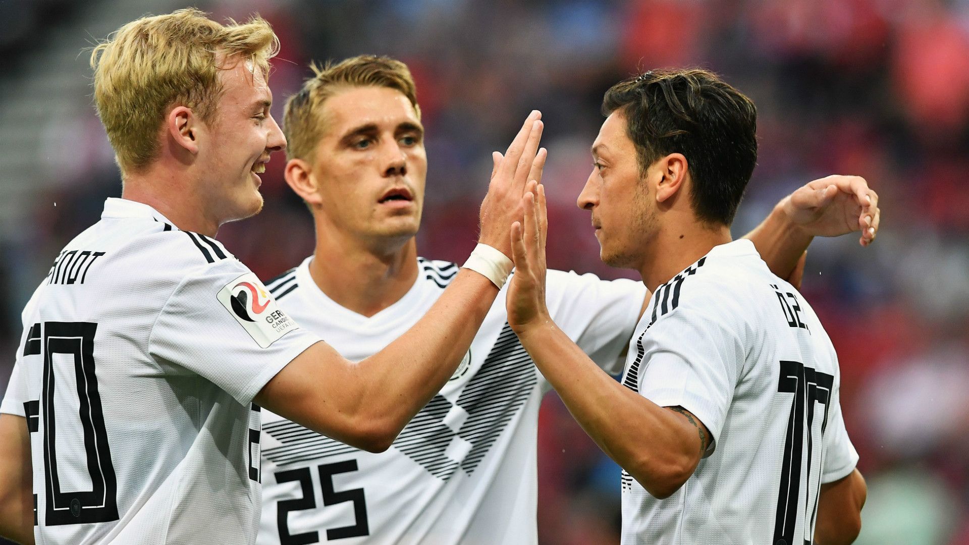 Julian Brandt Mesut Özil Germany 02062018