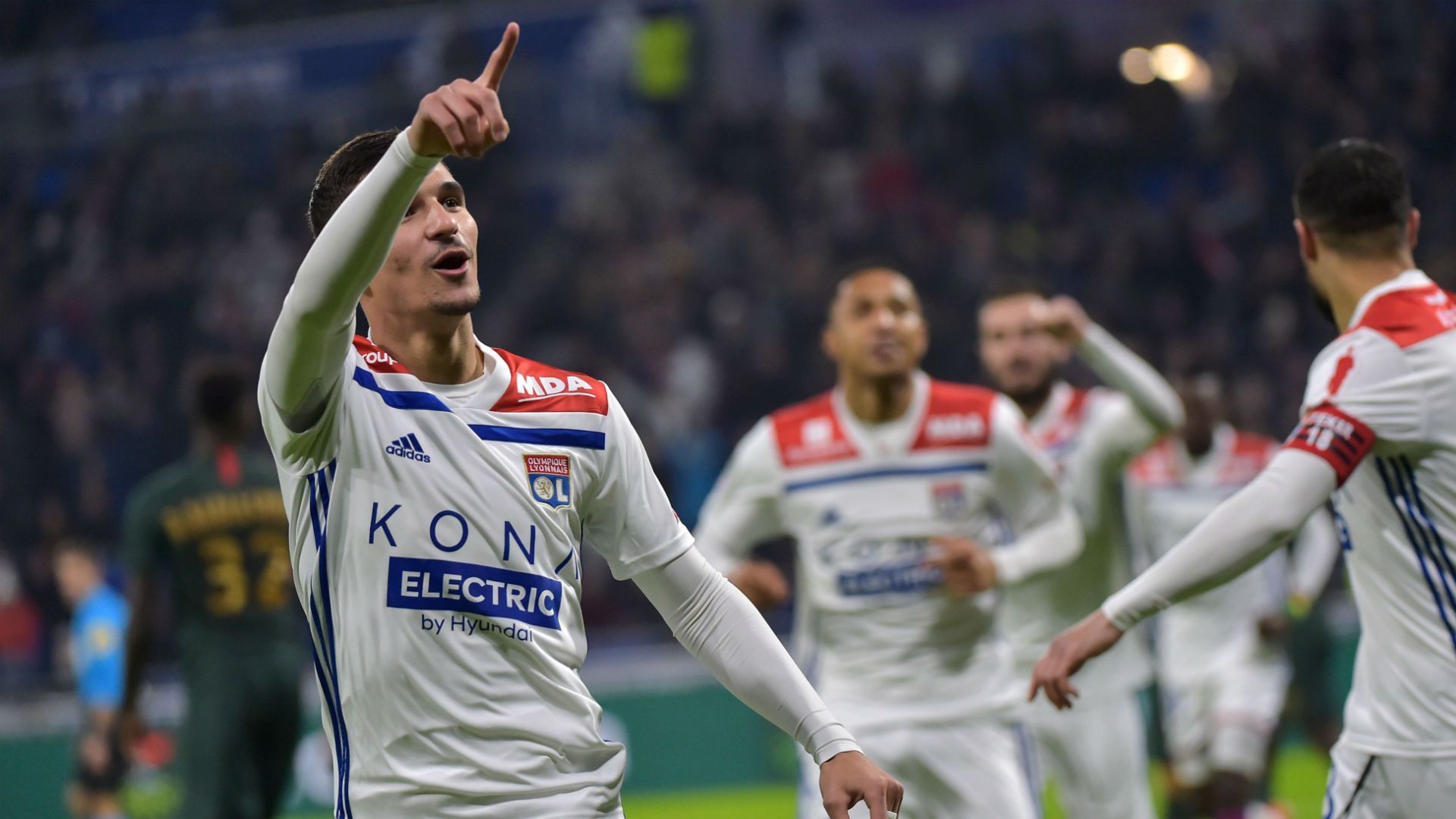 Houssem Aouar Lyon monaco ligue 1 16122018