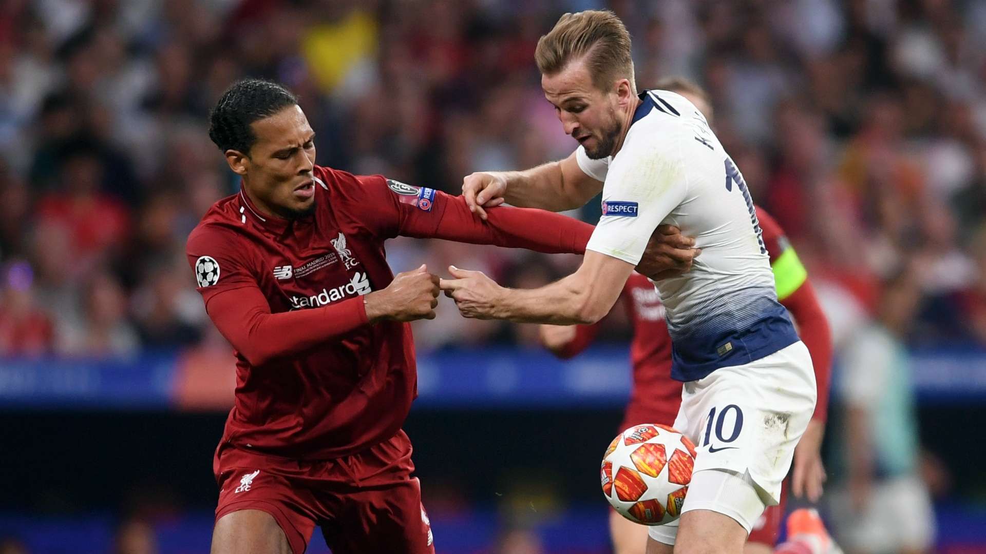 Virgil van Dijk and Harry Kane - cropped