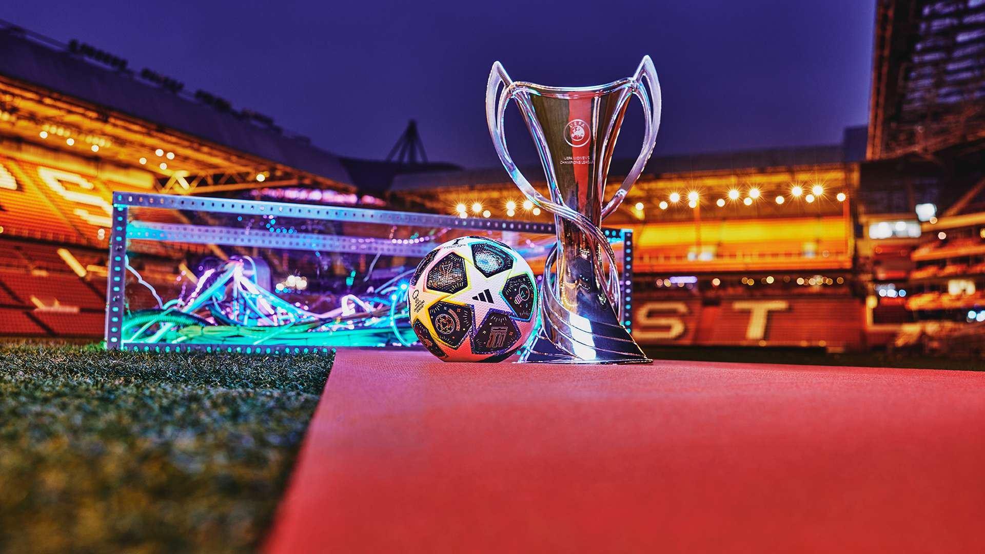 adidas UWCL Pro Ball Eindhoven - Trophy