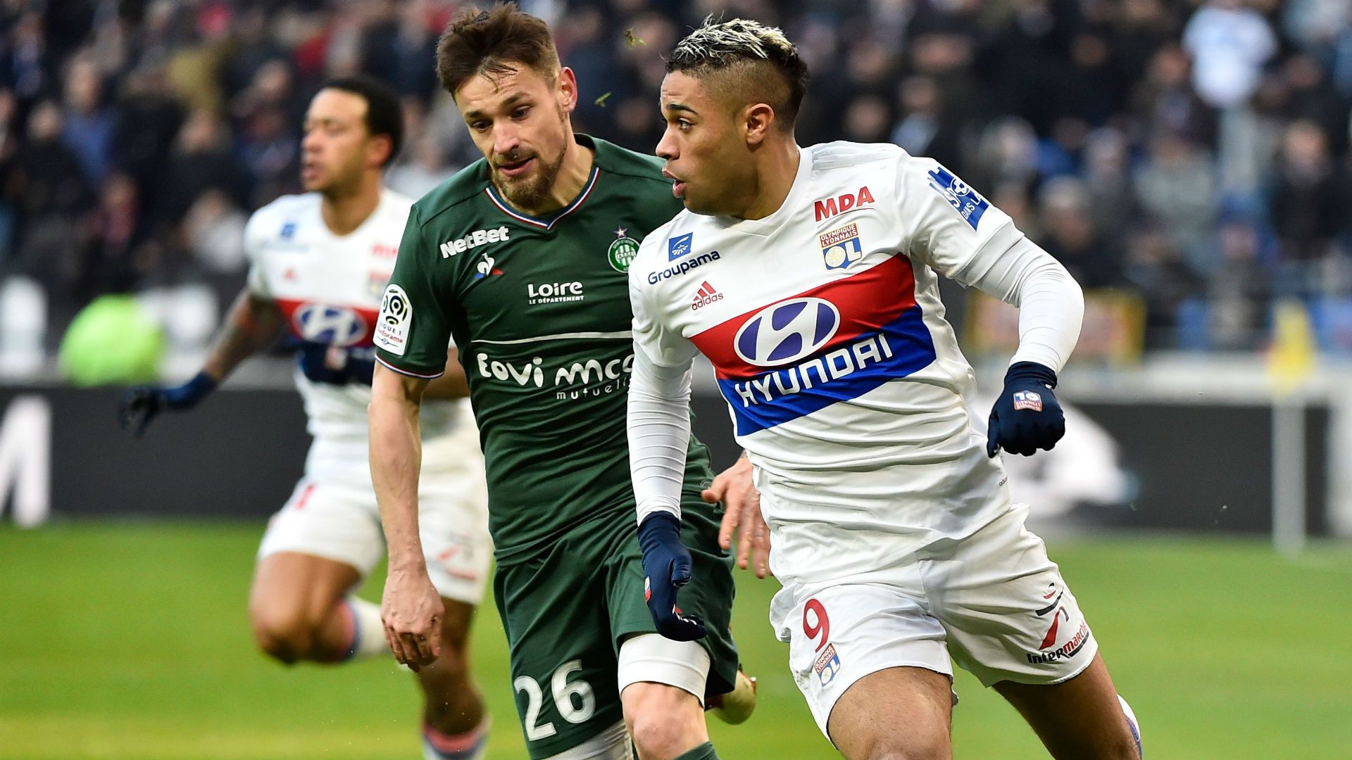 Mariano Diaz Mathieu Debuchy Lyon Saint-Etienne Ligue 1 25022018