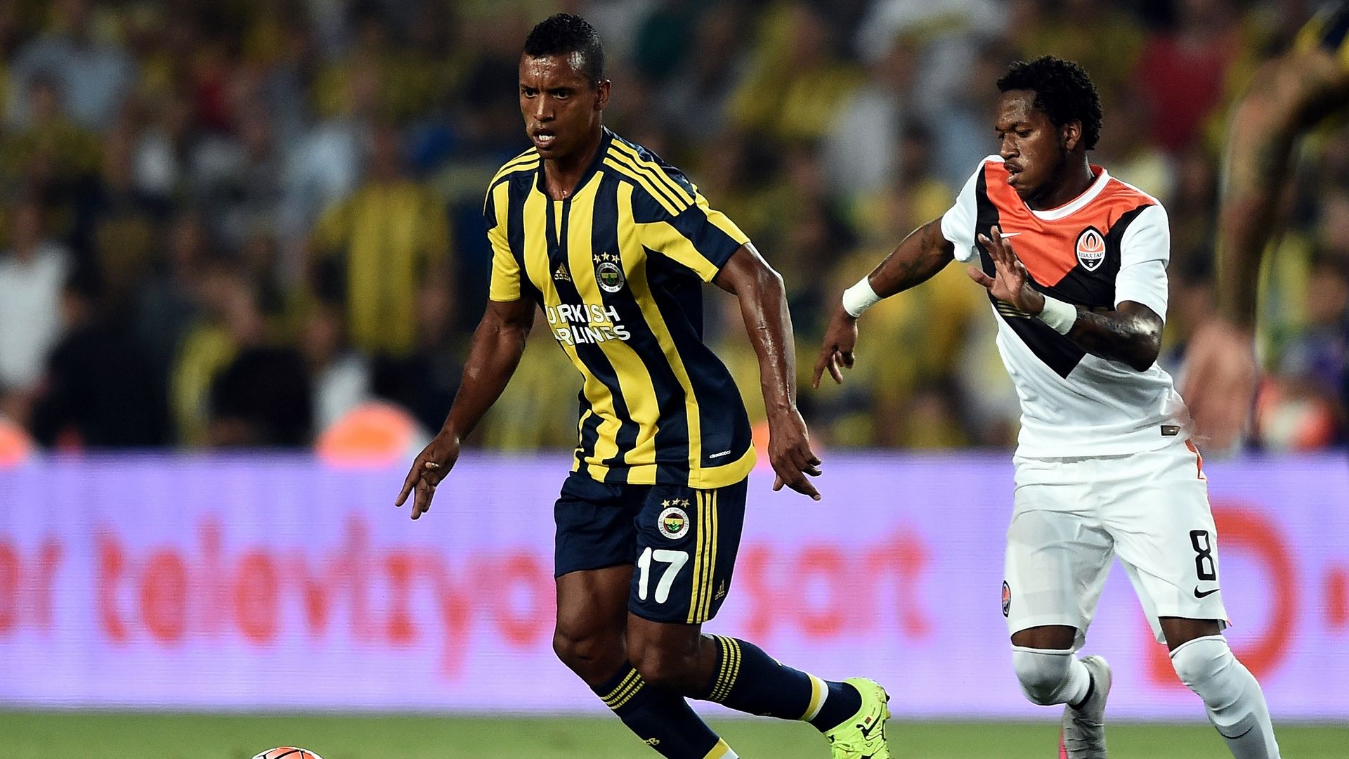 Nani Fred Fenerbahce Shakhtar Donetsk UCL 2015