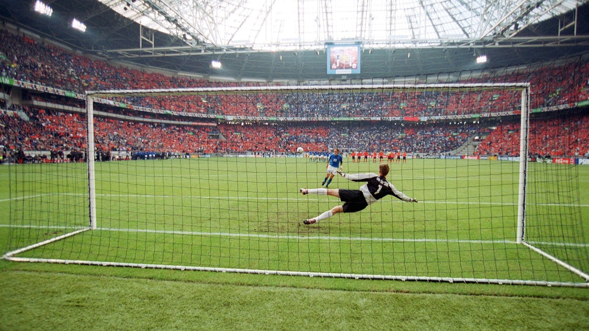 Francesco Totti Italy Netherlands Euro 2000