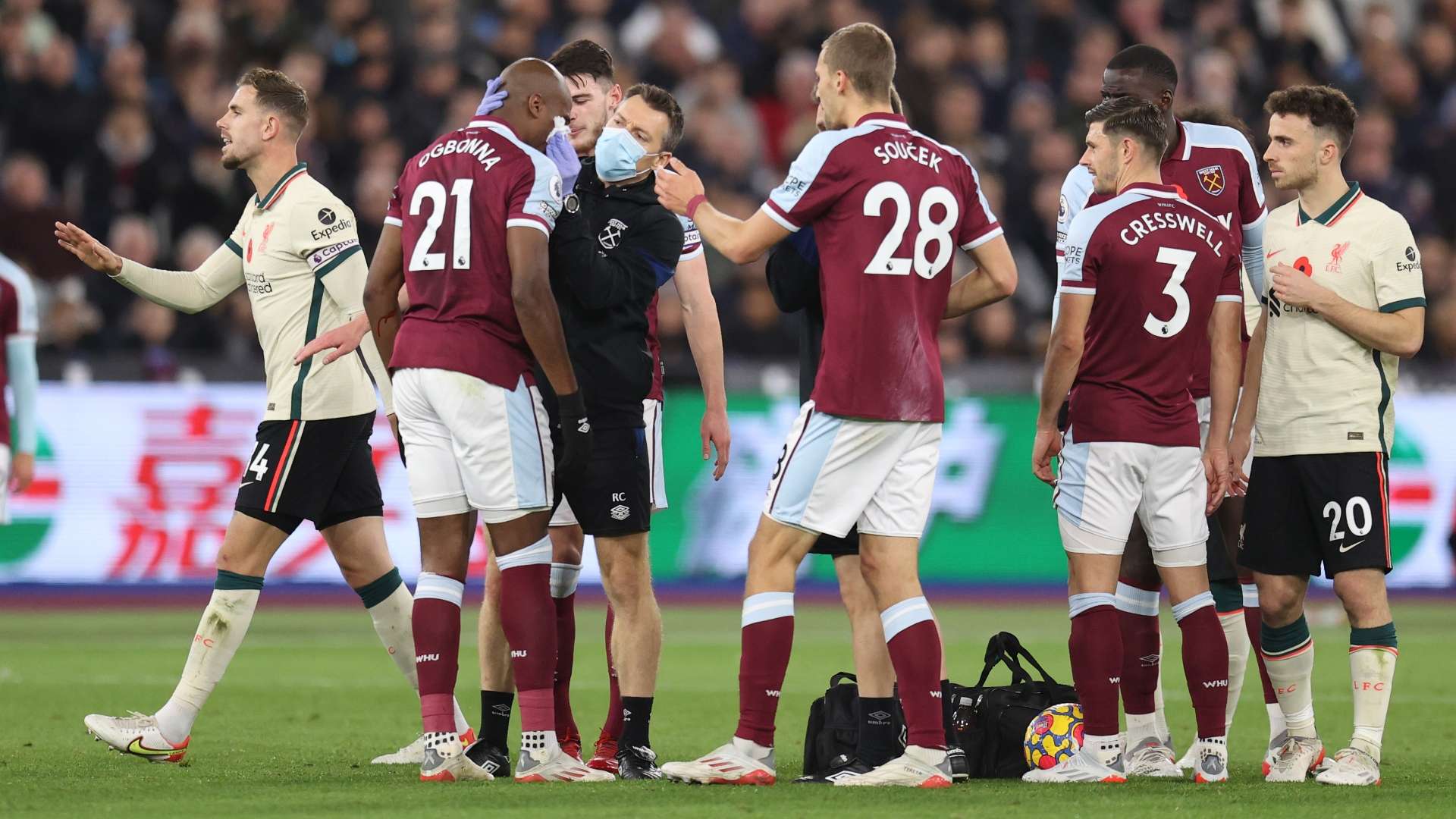 Ogbonna West Ham Liverpool