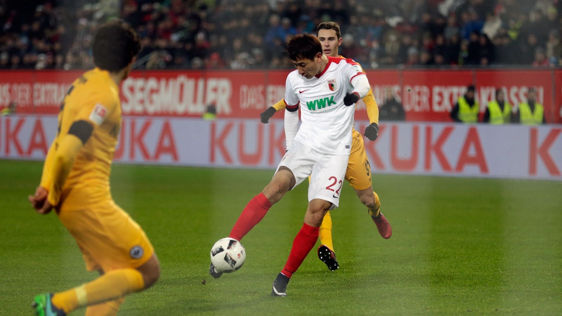 Ji Dong-Won Augsburg