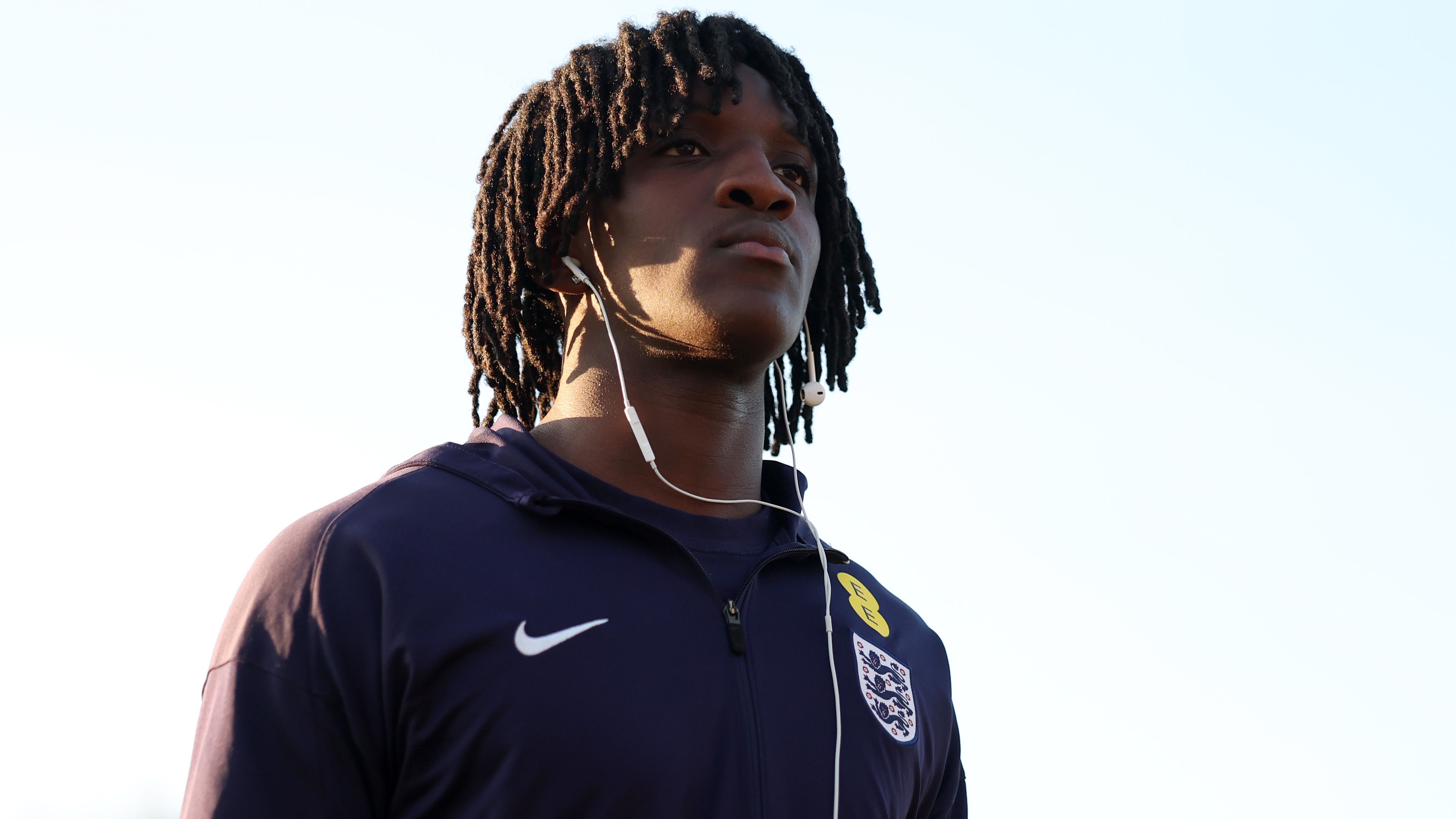 Shim Mheuka England 2025