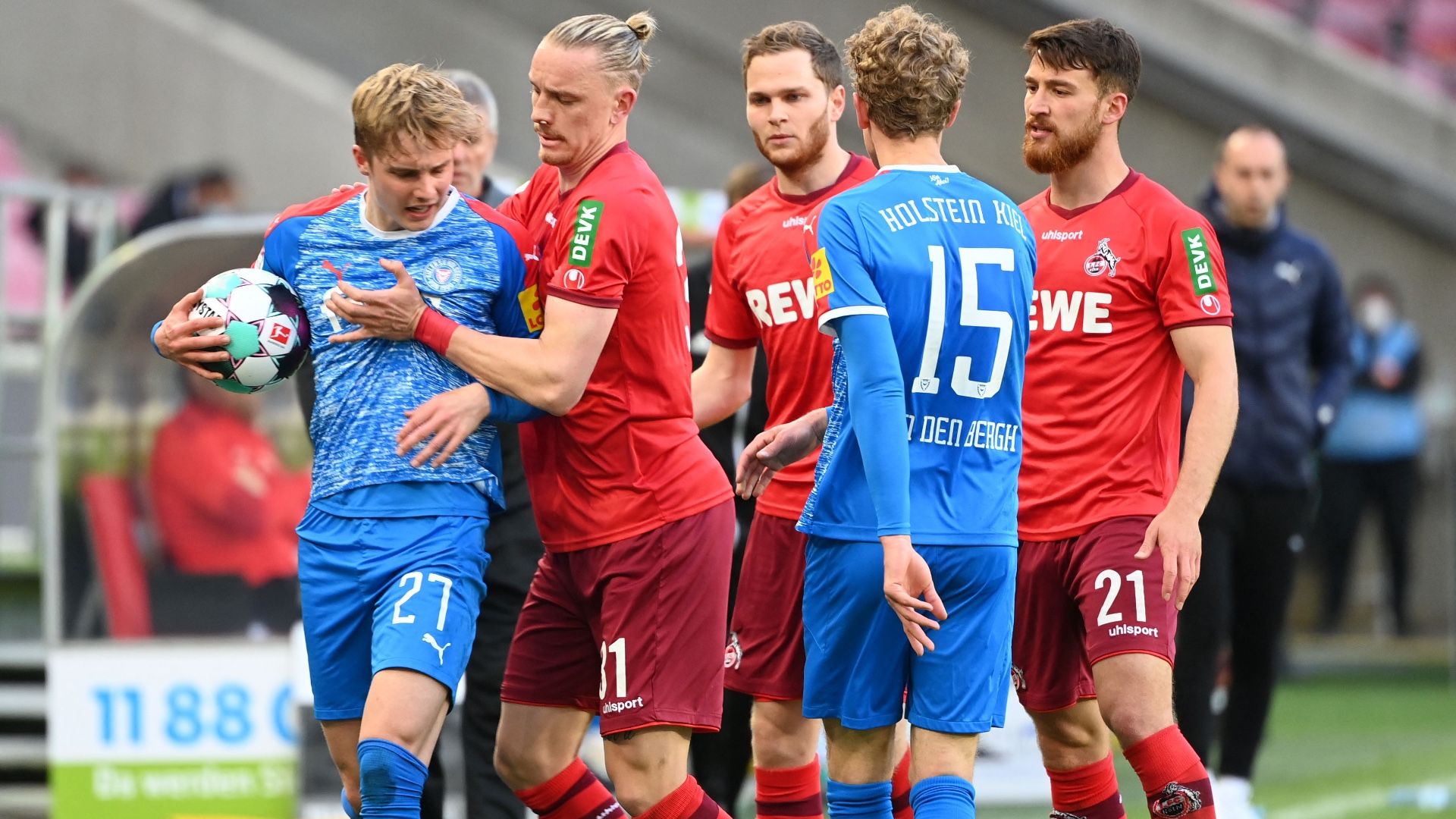 Marius Wolf Finn Porath 1 FC Koln Holstein Kiel 2021