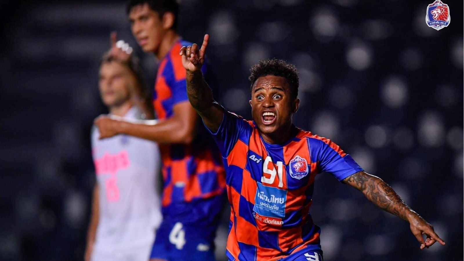 จอห์น บาจโจ้