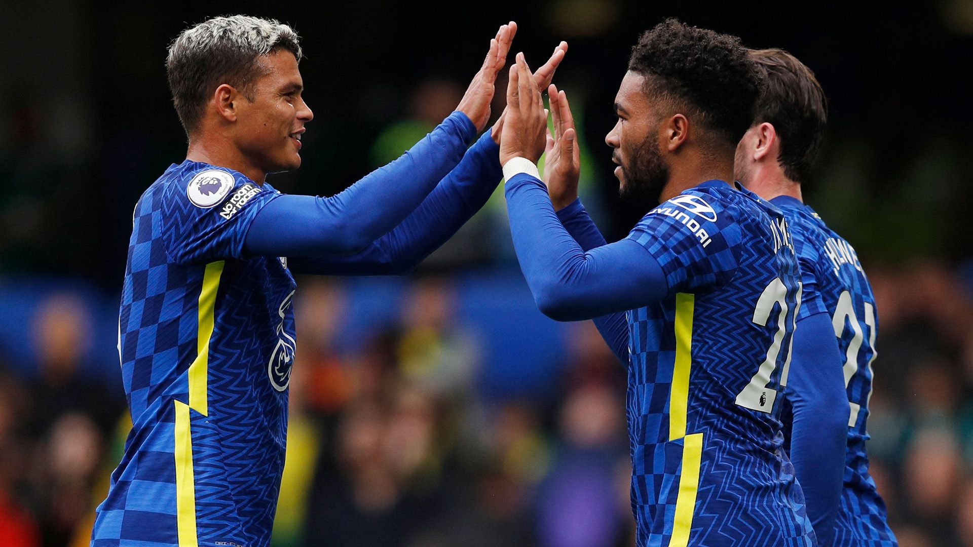 Thiago Silva Reece James Chelsea 2021-22