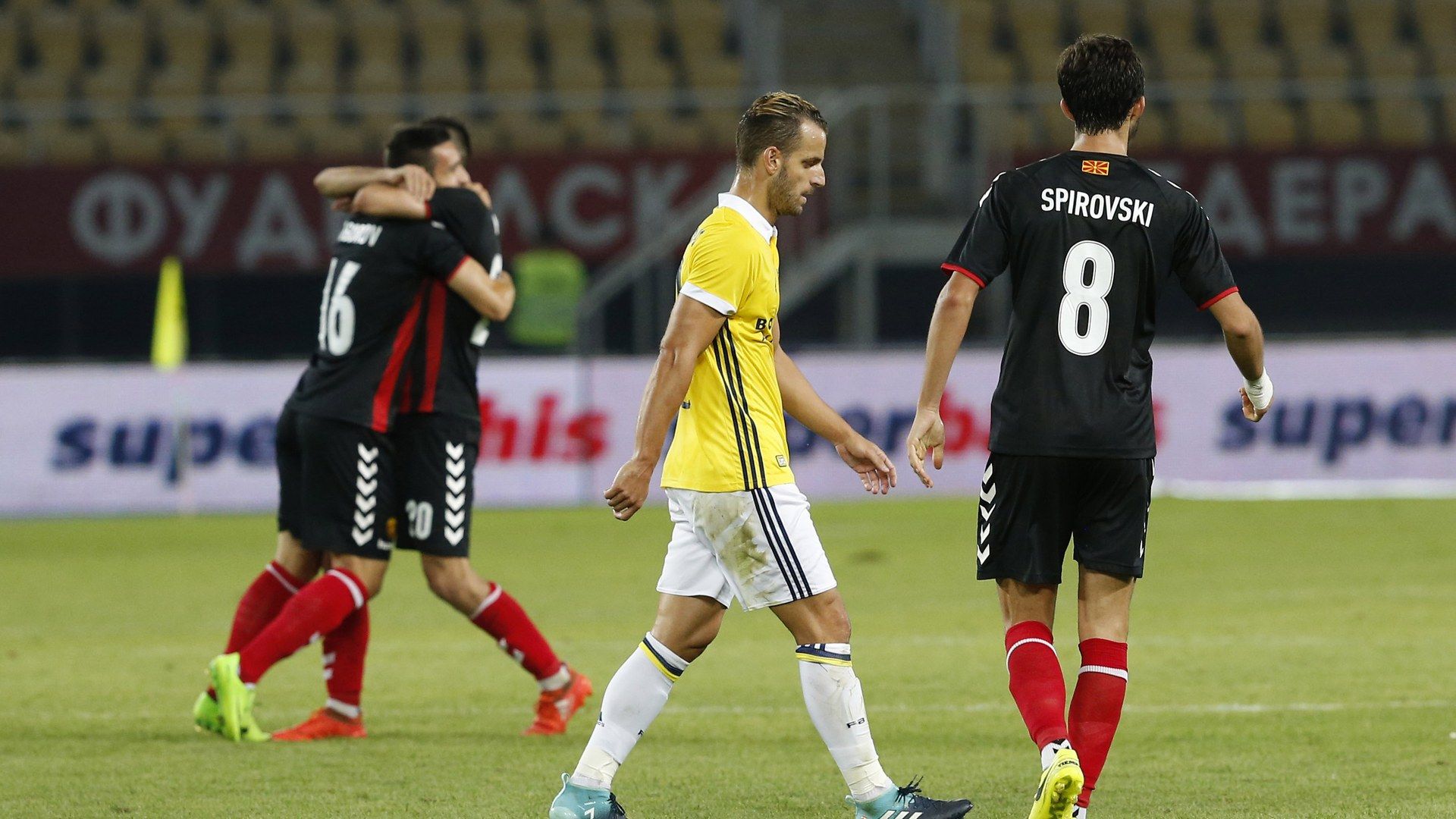 Vardar Fenerbahce Roberto Soldado