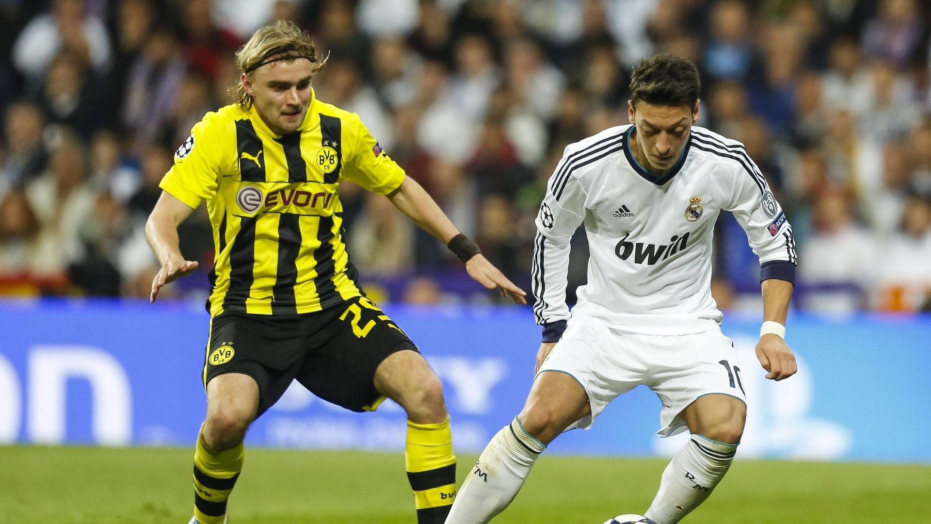 ONLY GERMANY Marcel Schmelzer Mesut Özil Real Madrid Dortmund BVB
