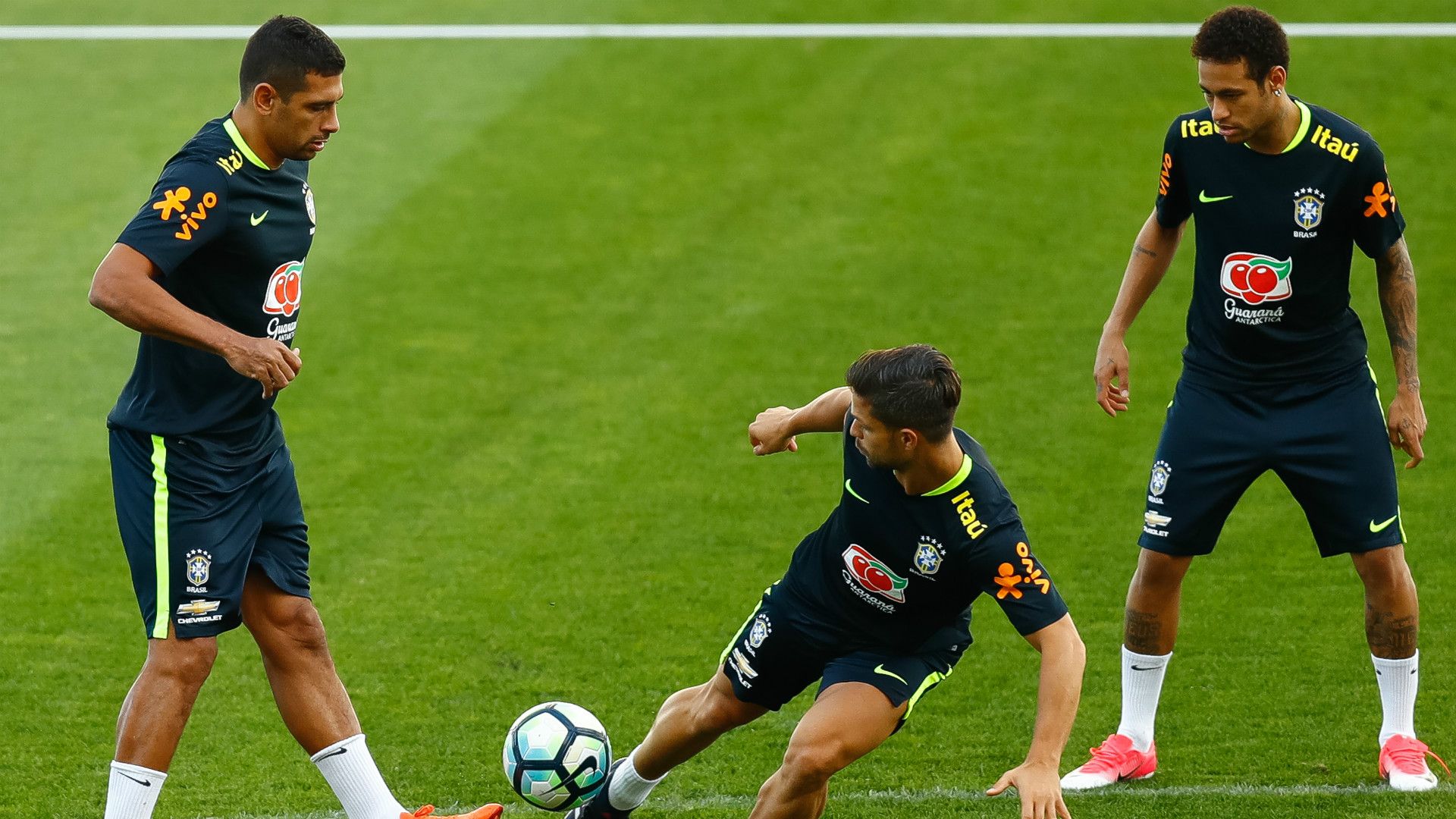 Diego Souza, Diego e Neymar - Brasil - 27/03/2017