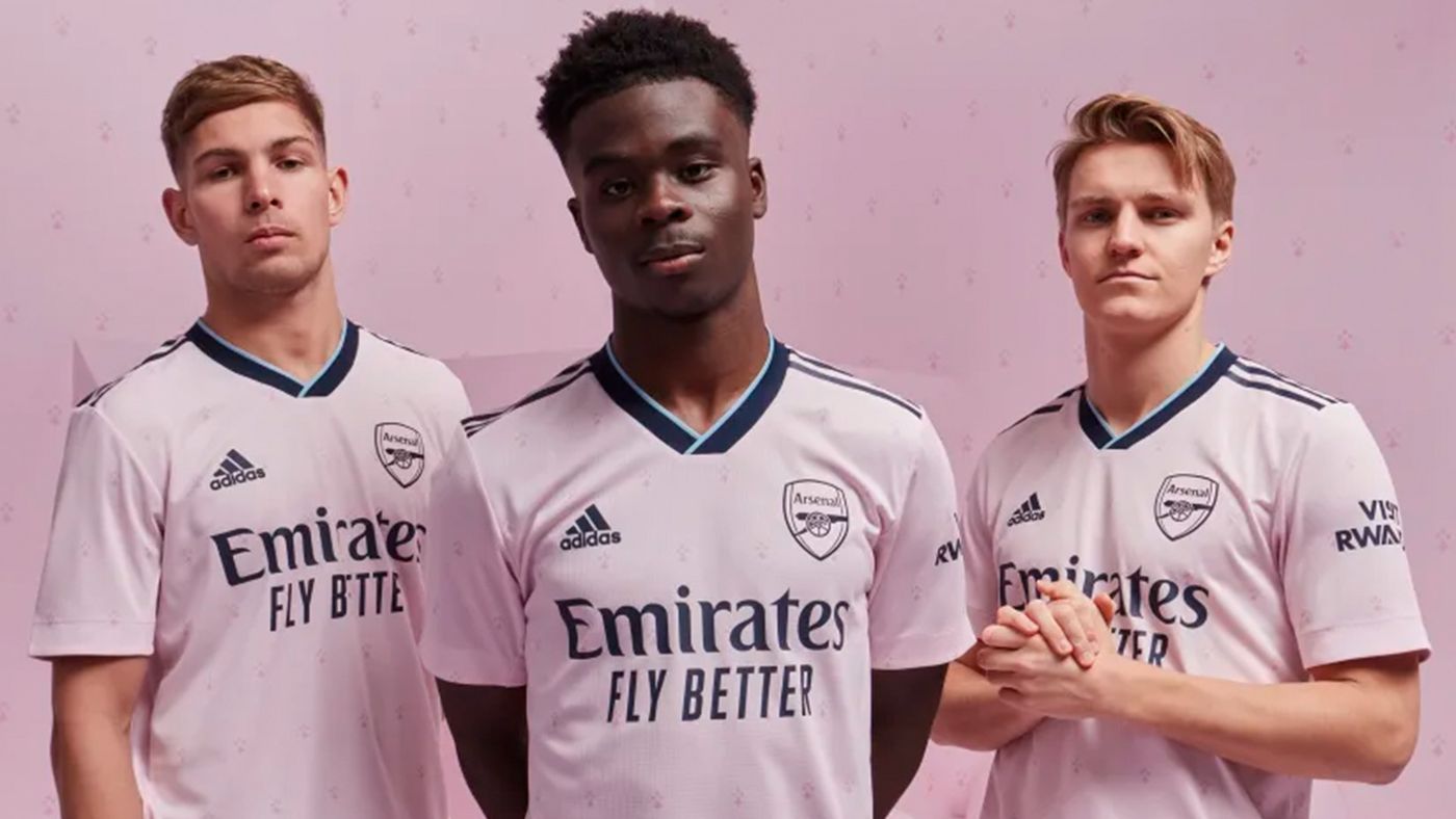 Arsenal and adidas unveil all-pink 2022-23 third kit | Goal.com US