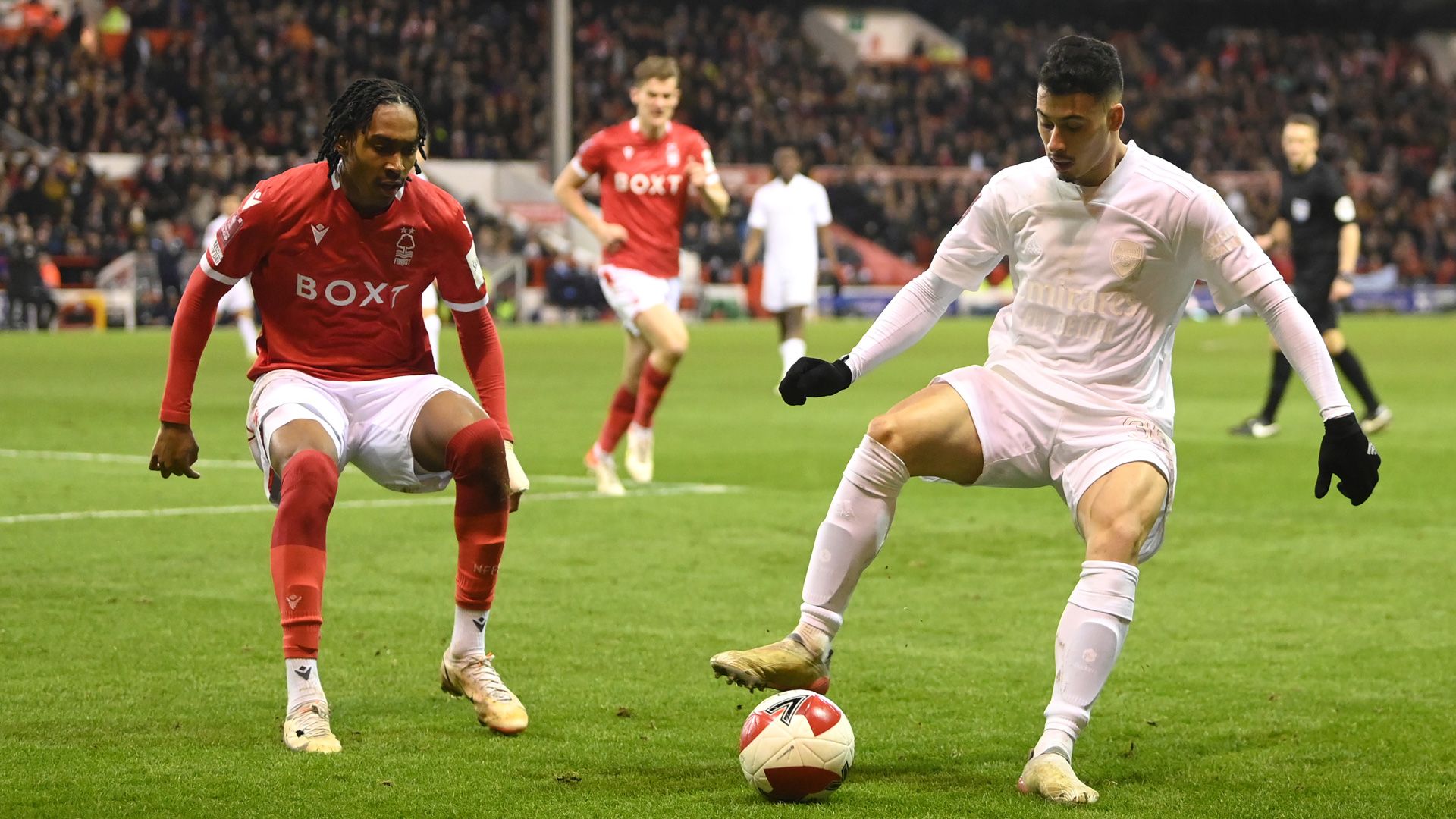 Djed Spence Nottingham Martinelli Arsenal 2021/22