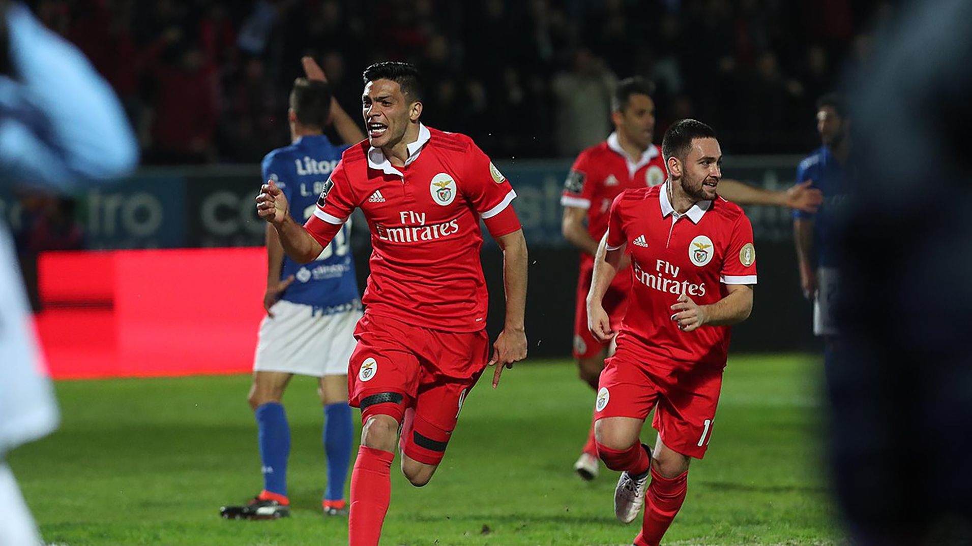 Raúl Jiménez vs Feirense