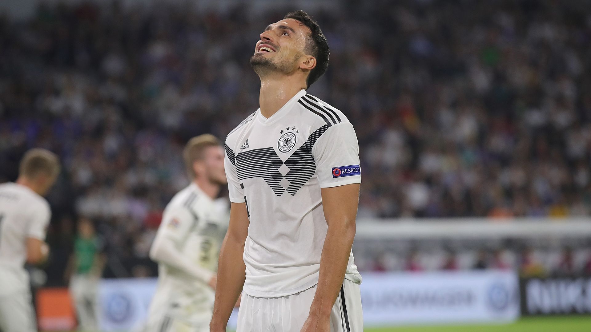 Mats Hummels Germany France 06/09