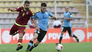 Nahitan Nandez Venezuela Uruguay Eliminatorias Sudamericanas Fecha 17 5102017