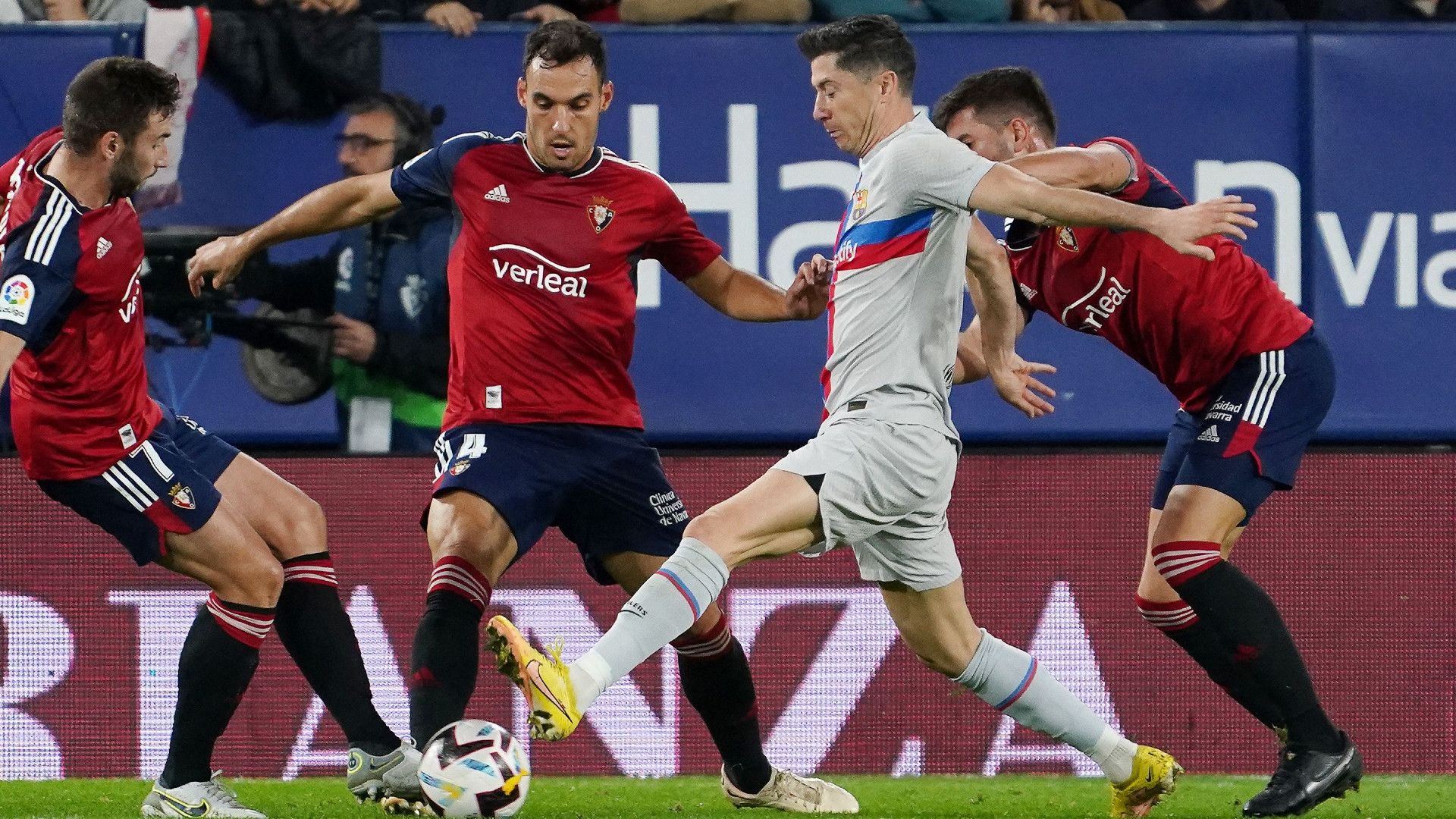 ROBERT LEWANDOWSKI BARCELONA