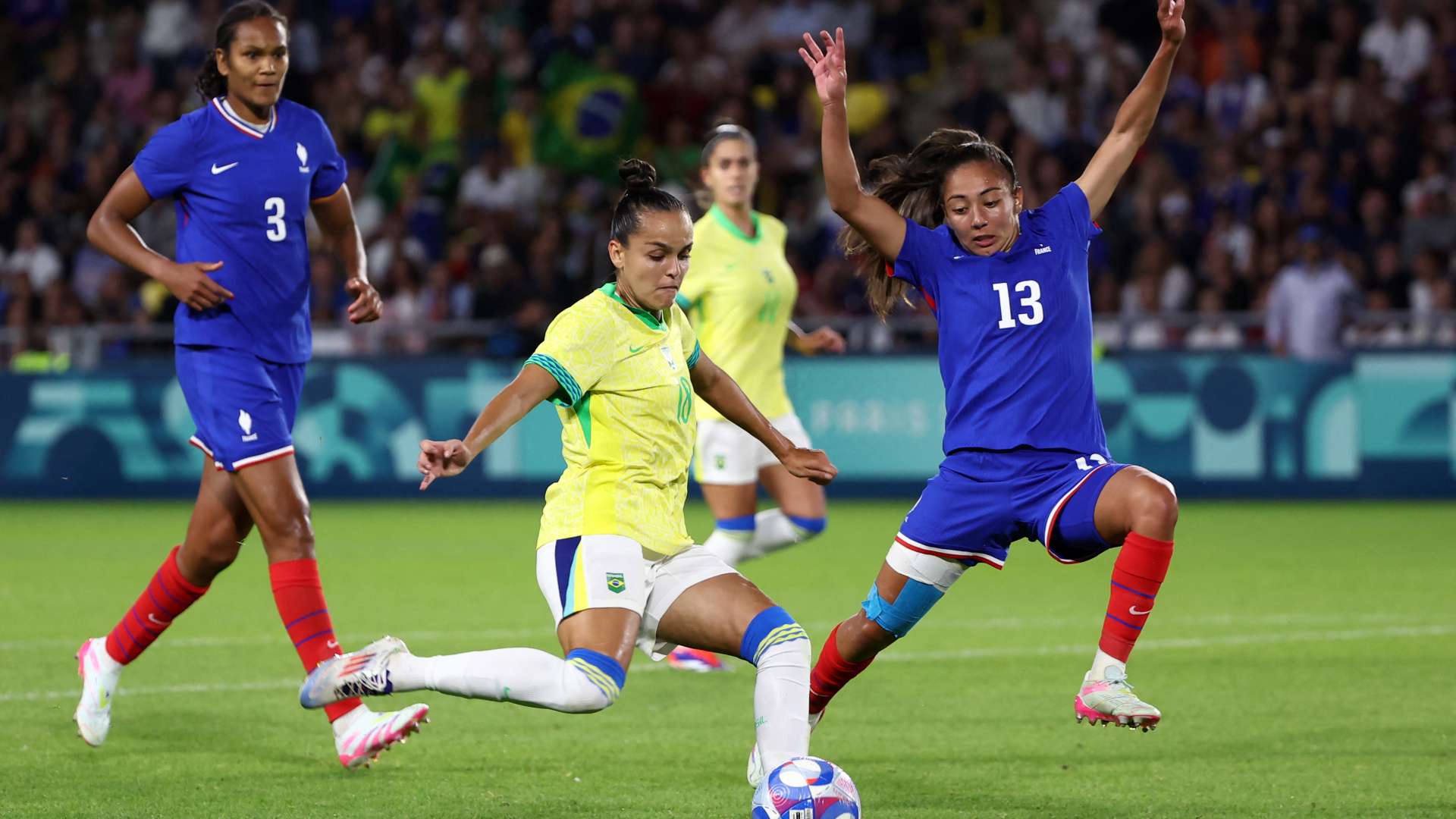 Gabi Portilho Brazil France