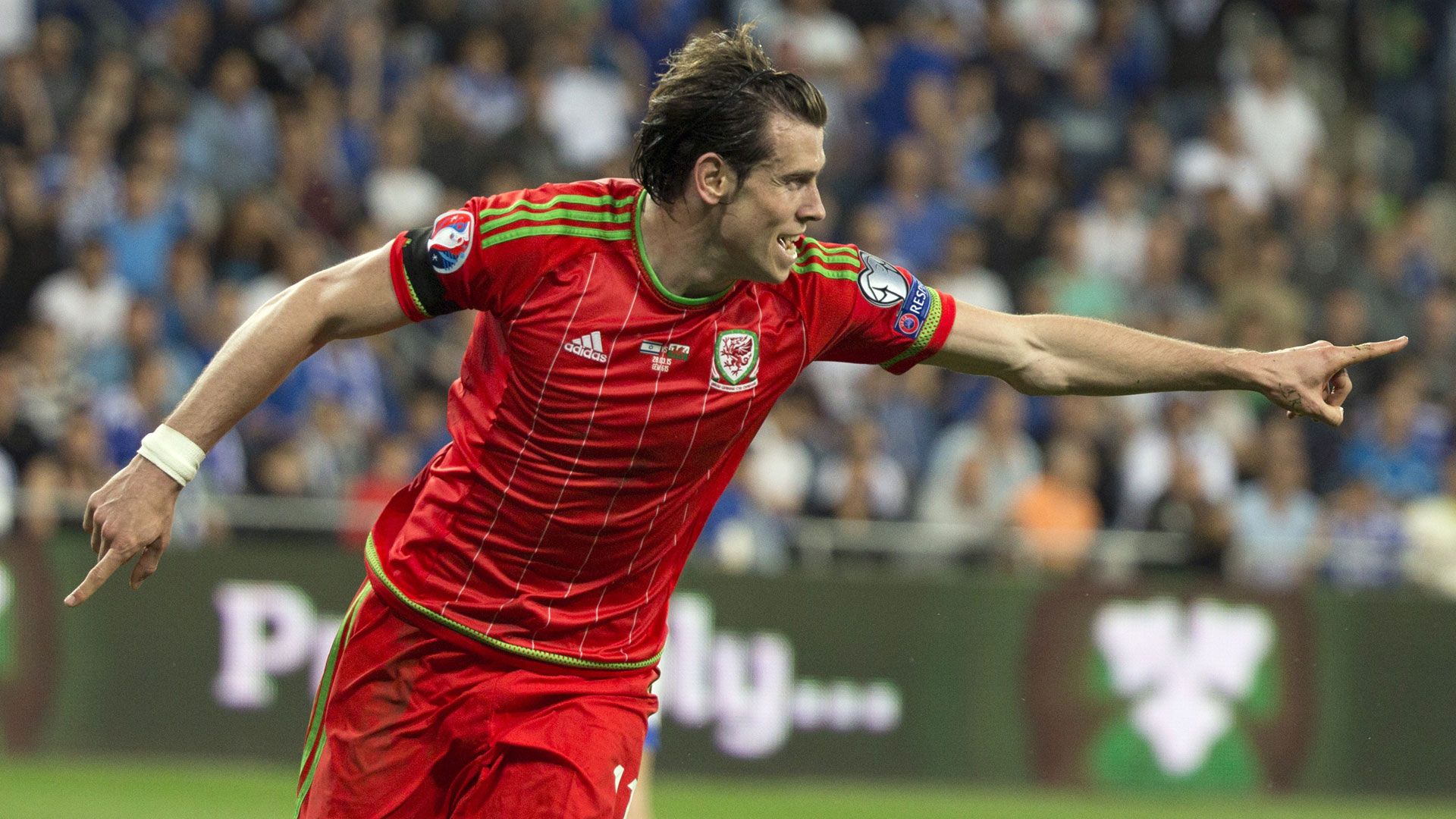 Gareth Bale Wales Israel EC Qualifier 03282015
