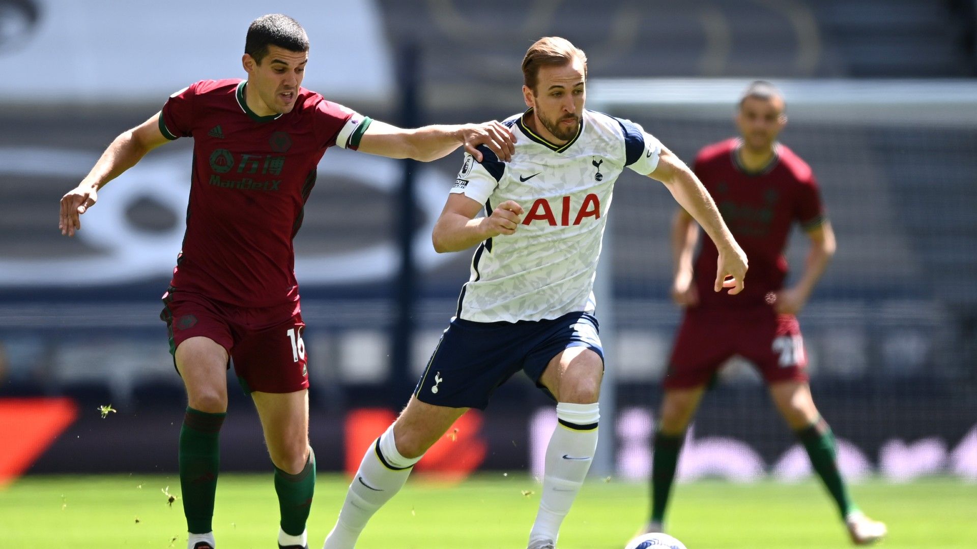 Harry Kane Conor Coady Spurs Wolves 2021