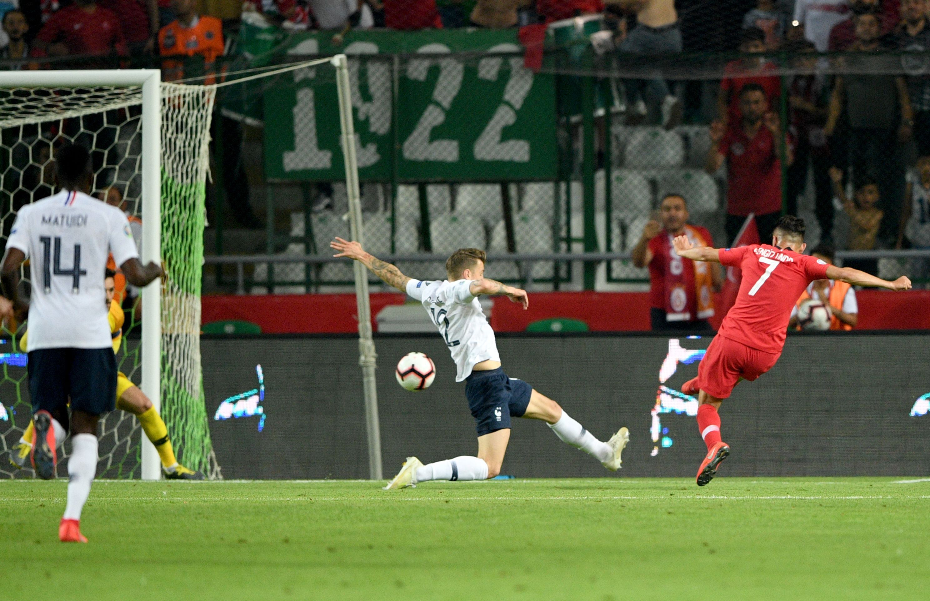 Cengiz Under Turkey France