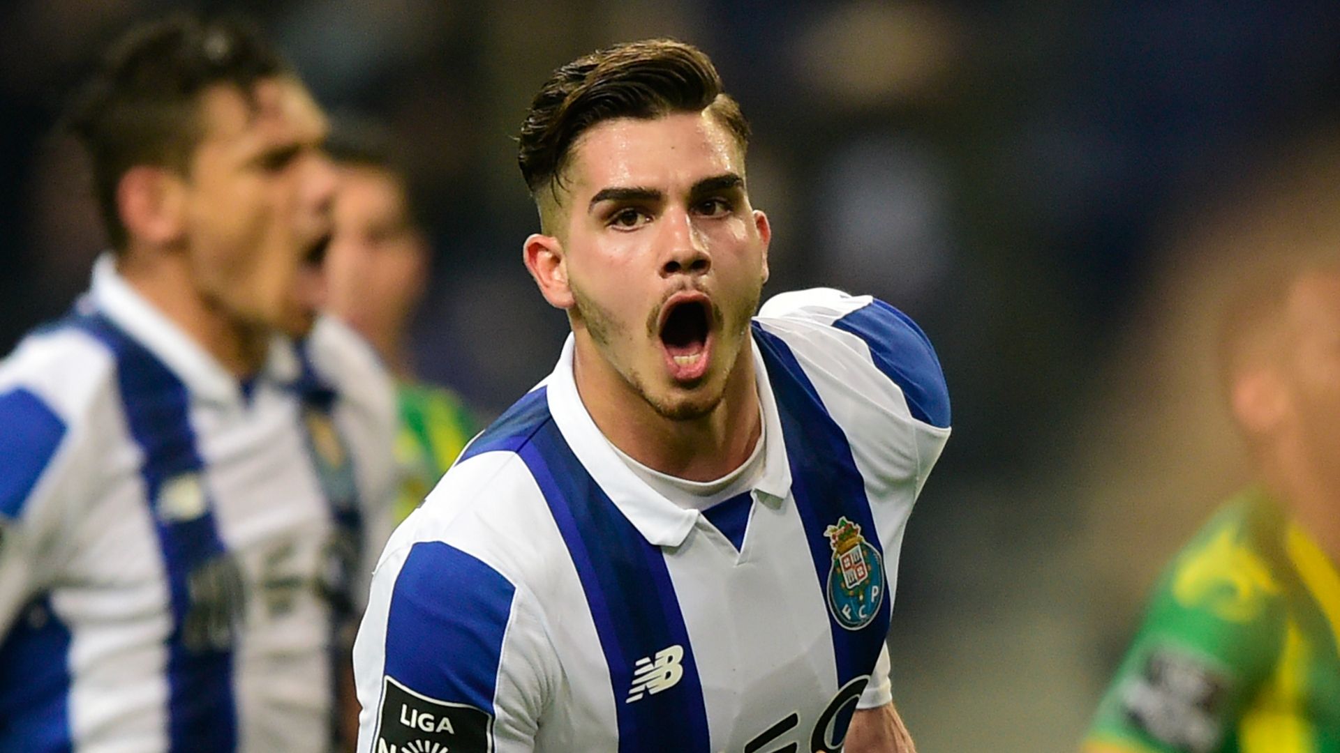 Andrè Silva celebrating Porto