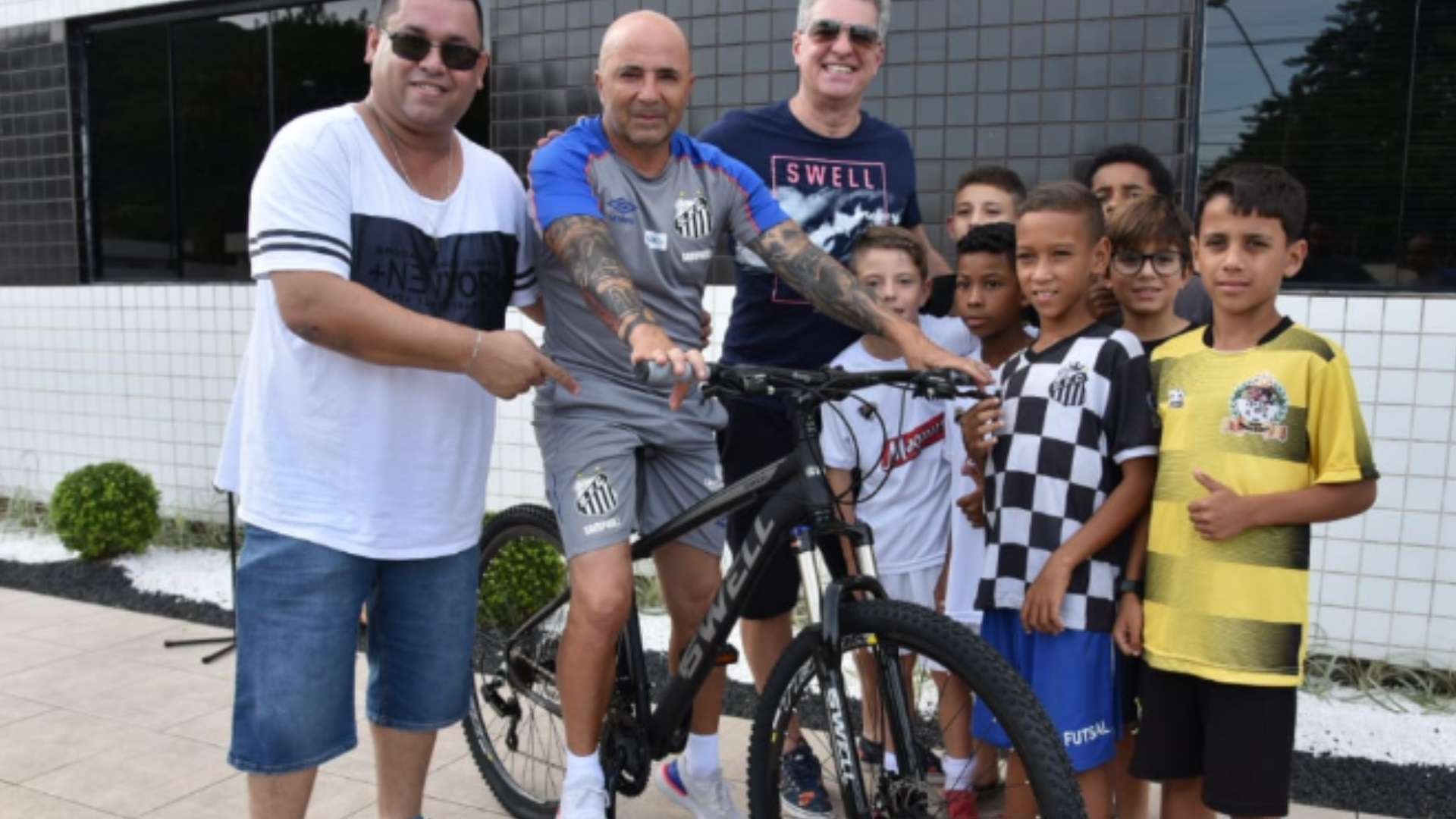 Sampaoli bicicleta Santos 21 04 2019