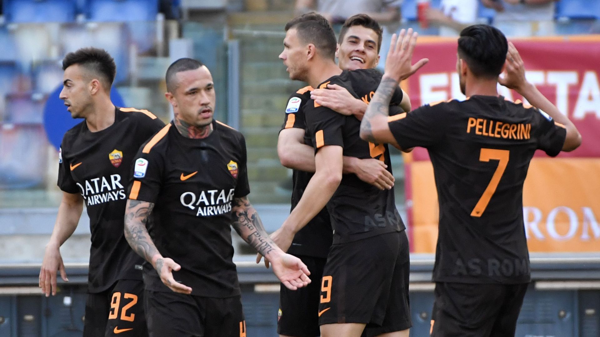 Roma players celebrating Roma Chievo Serie A