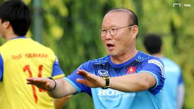 Park Hang Seo. hlv park hang seo. thầy park. hợp đồng hlv park. đt việt nam. vff. vff ký hợp đồng mới park hang seo. U22 Việt Nam. sea games 30. trực tiếp bóng đá. xem bong da.