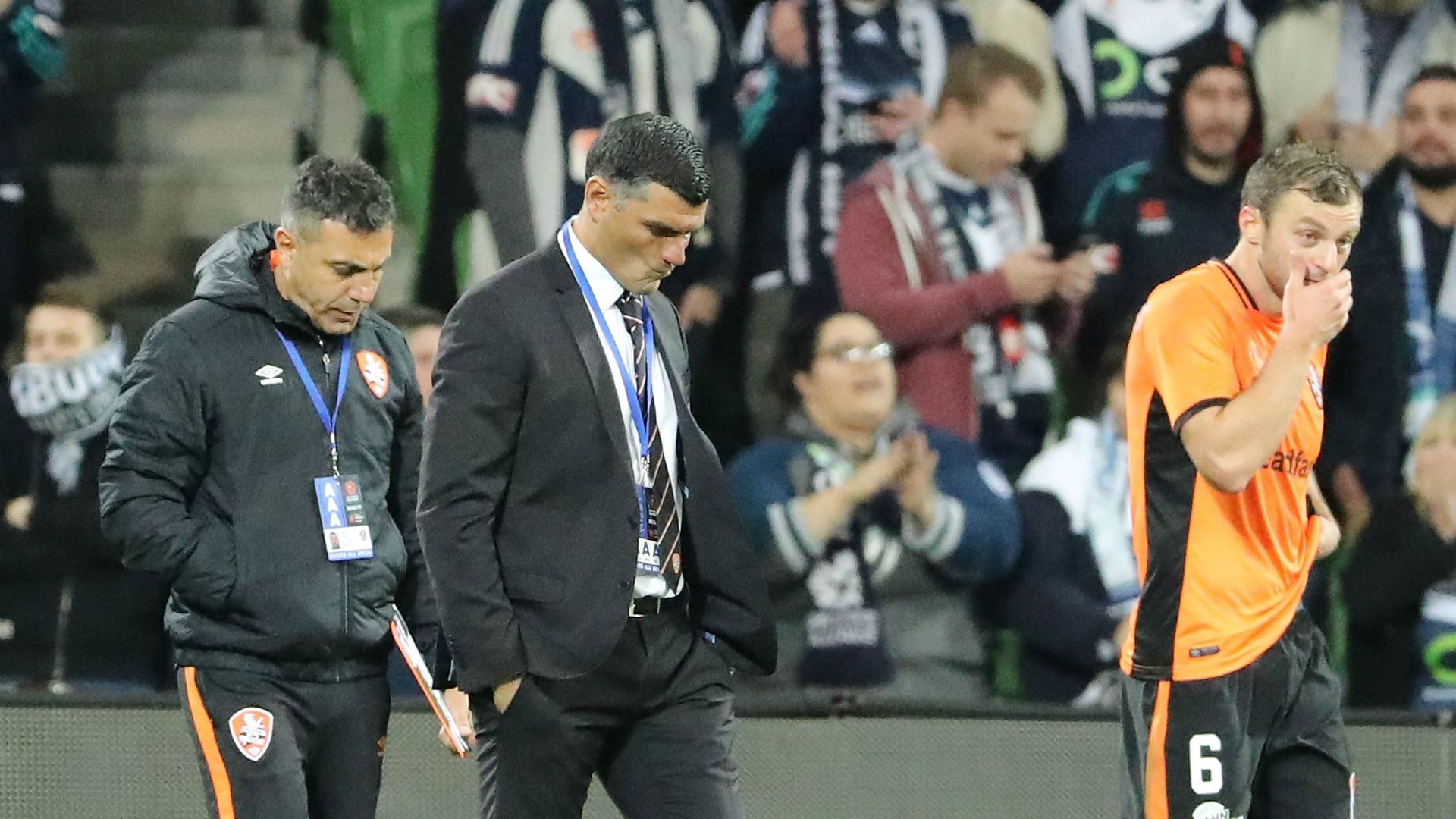John Aloisi Melbourne Victory v Brisbane Roar A-League 30042017