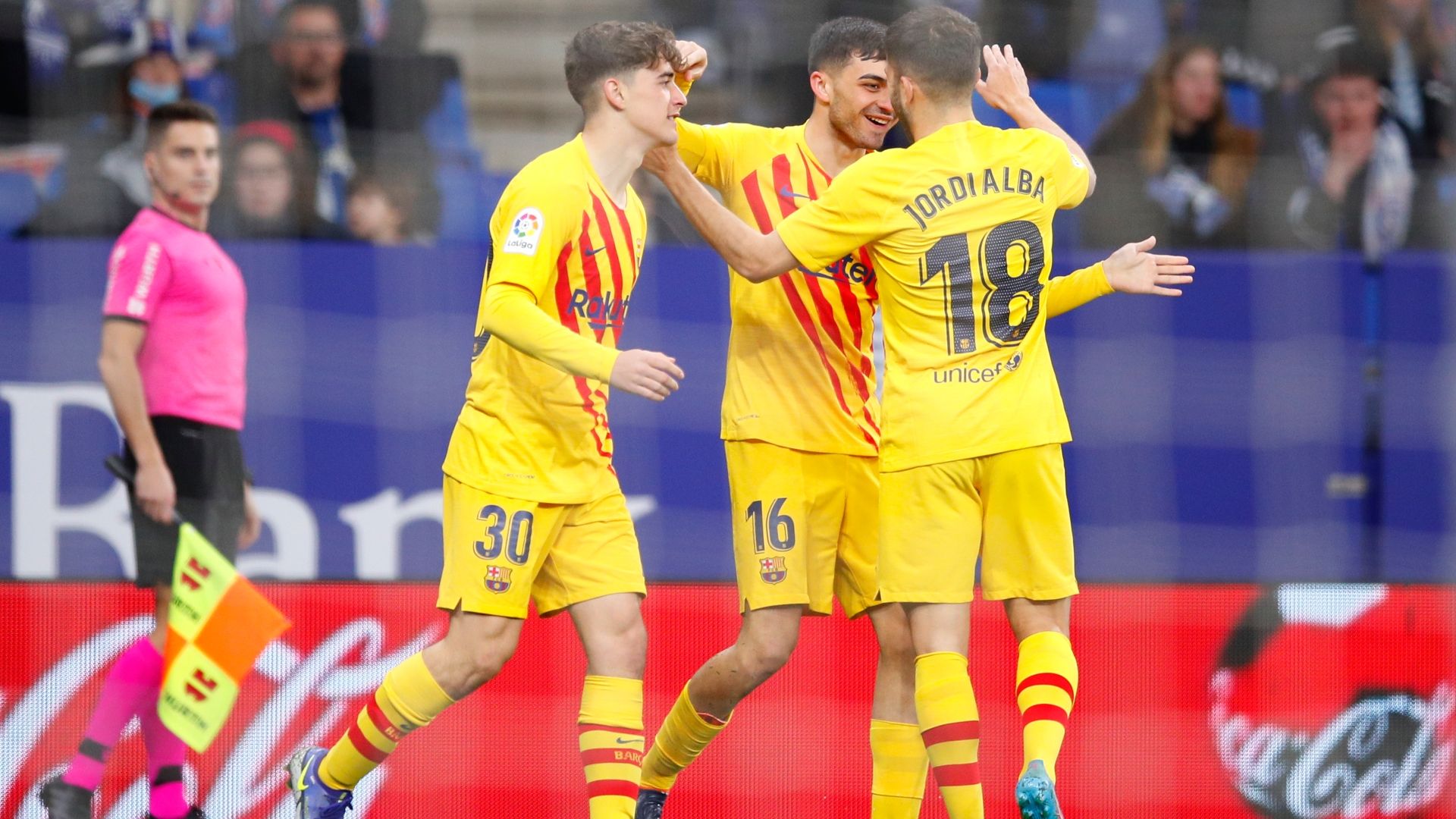 Pedri Barcelona 2021-22