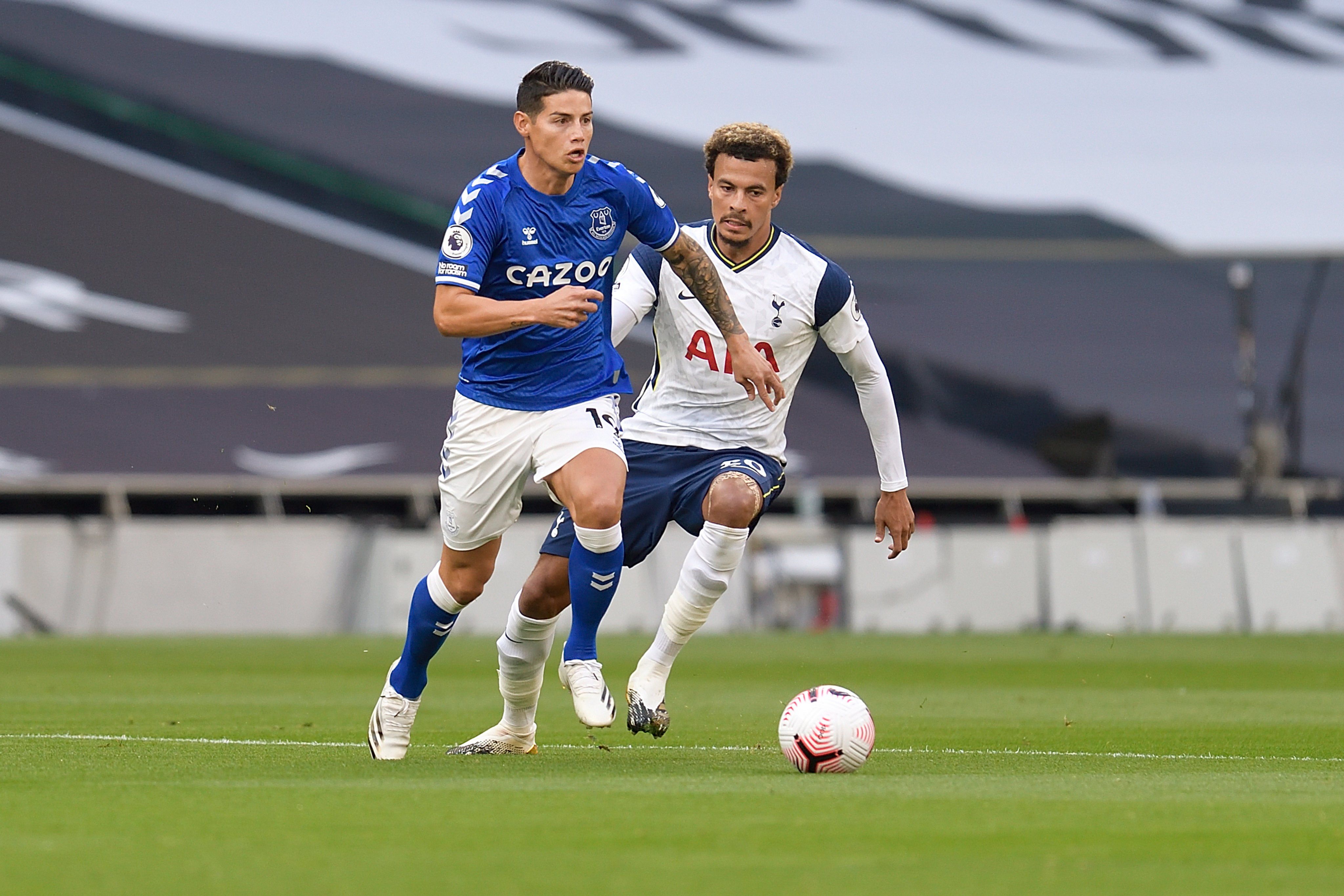 James - Tottenham - Everton