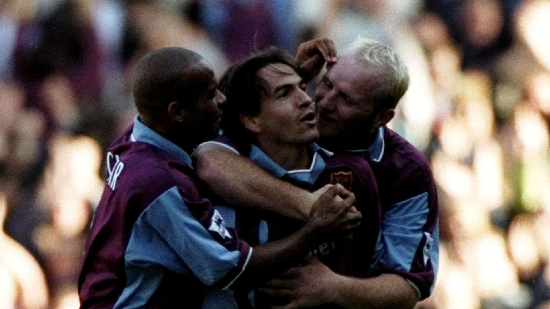 Eyal Berkovic John Hartson West Ham