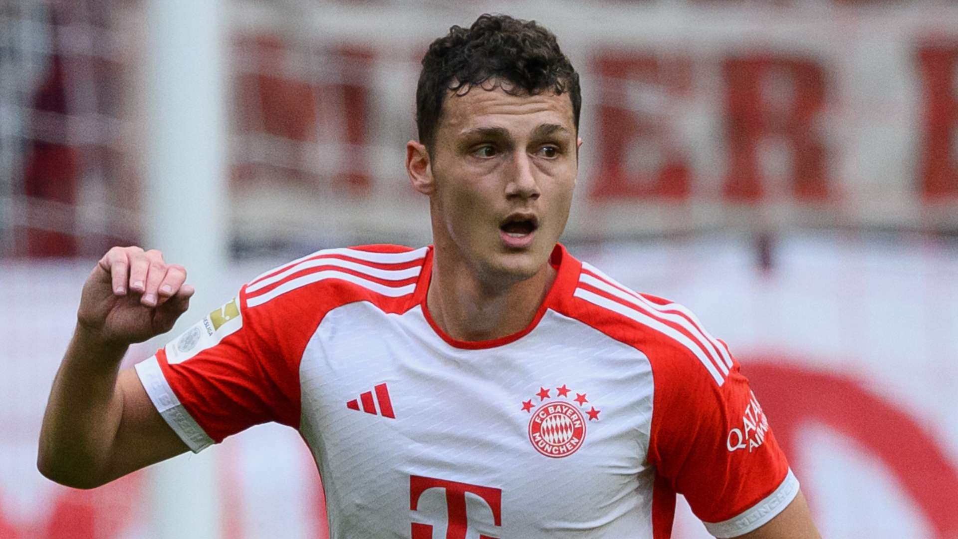 Benjamin Pavard Bayern Munich 2023