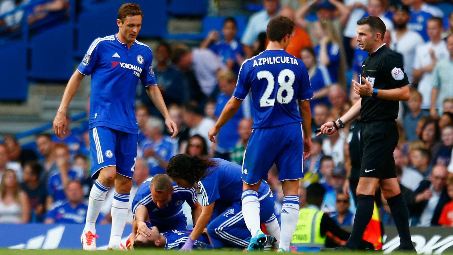 Eva Carneiro Eden Hazard Chelsea Premier League 08082015