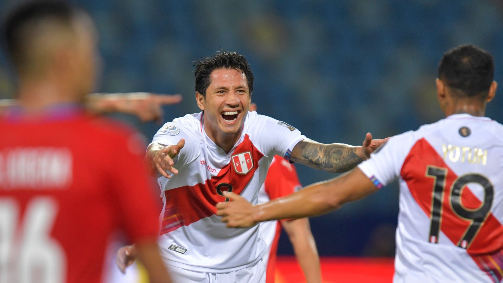 Gianluca Lapadula Perú