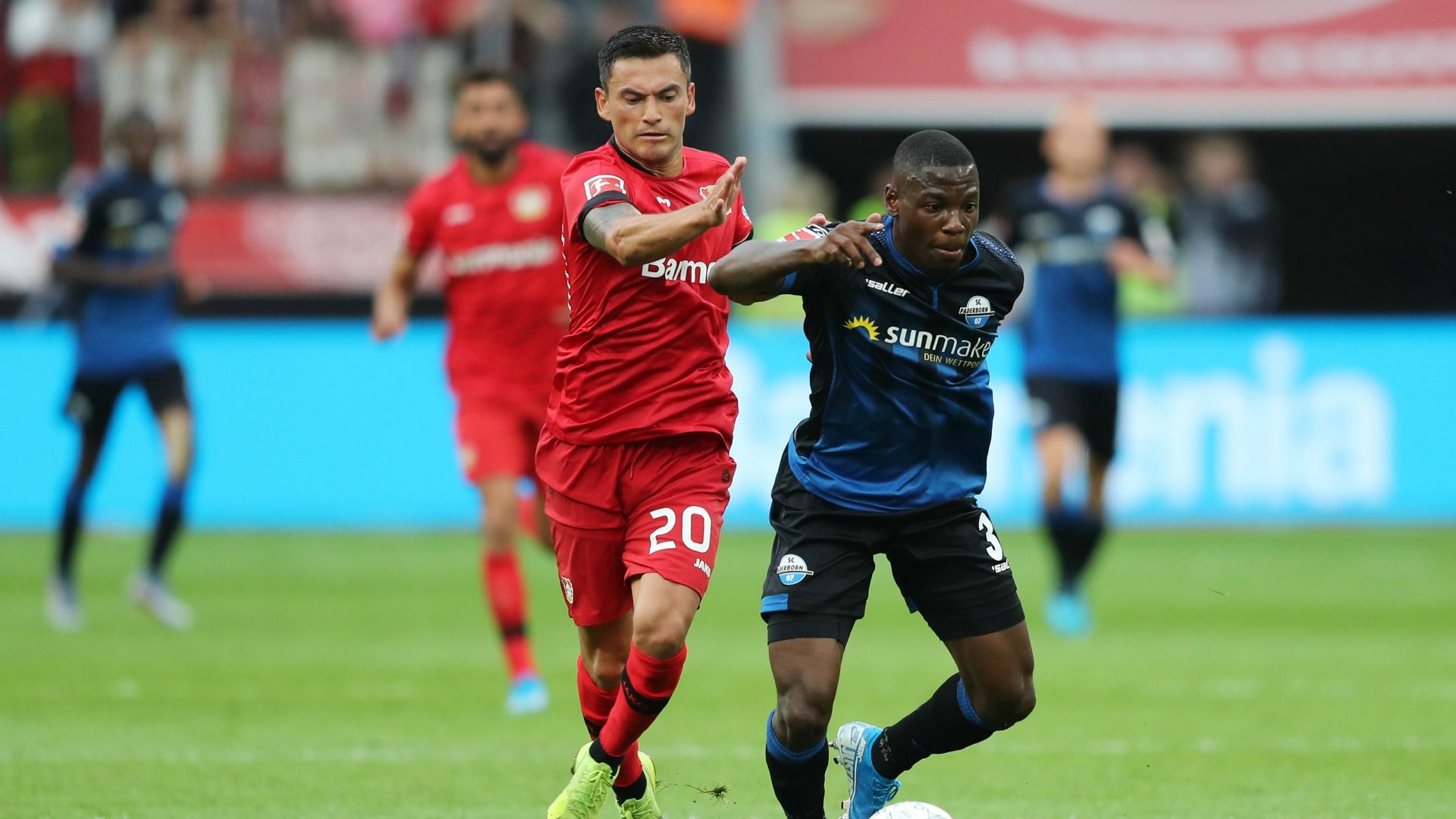 Charles Aránguiz-Paderborn