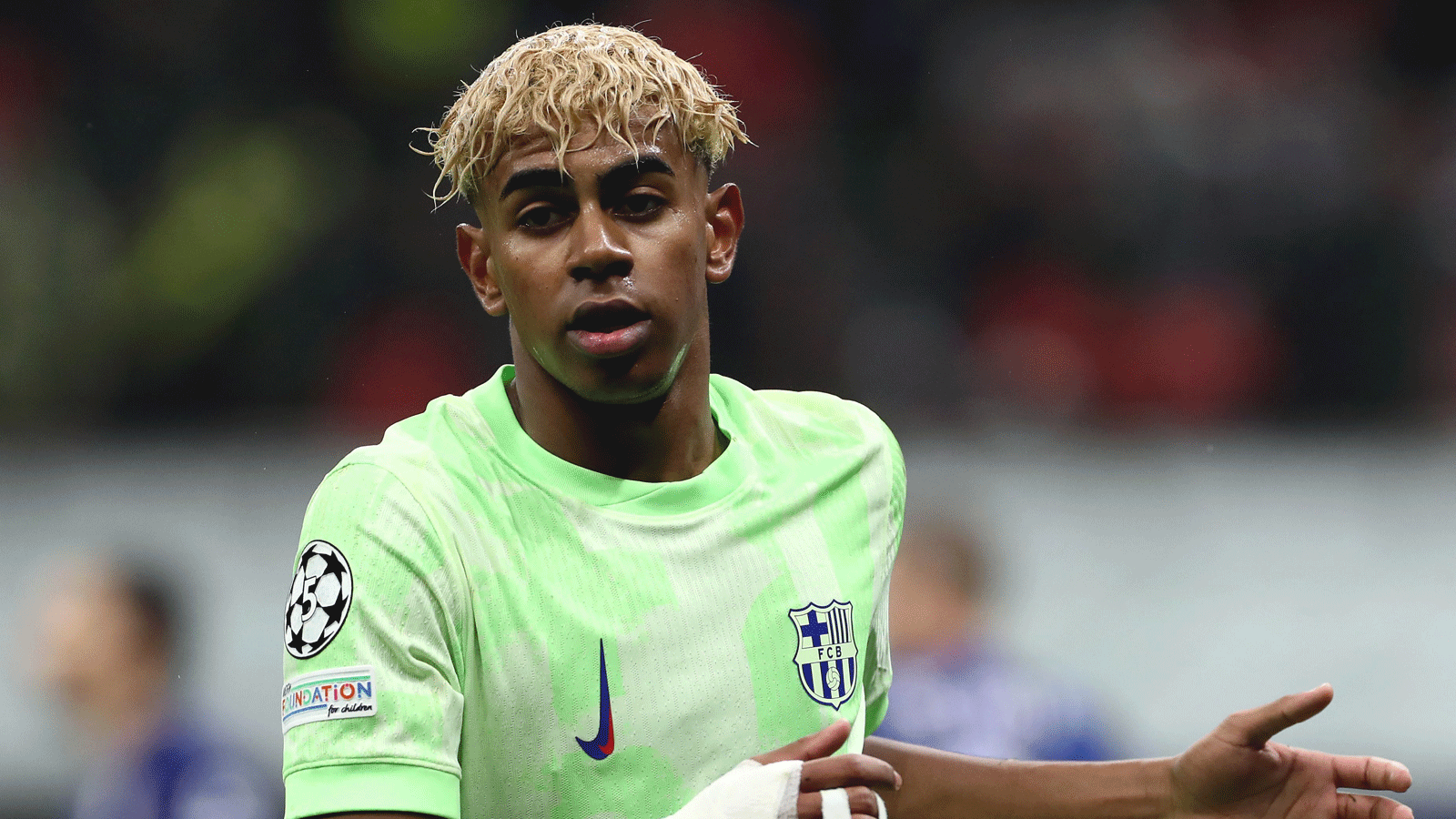 Du bist ein Monster!" Star von Inter Mailand schwärmt nach CL-Kracher gegen  den FC Barcelona von Lamine Yamal | Goal.com Deutschland