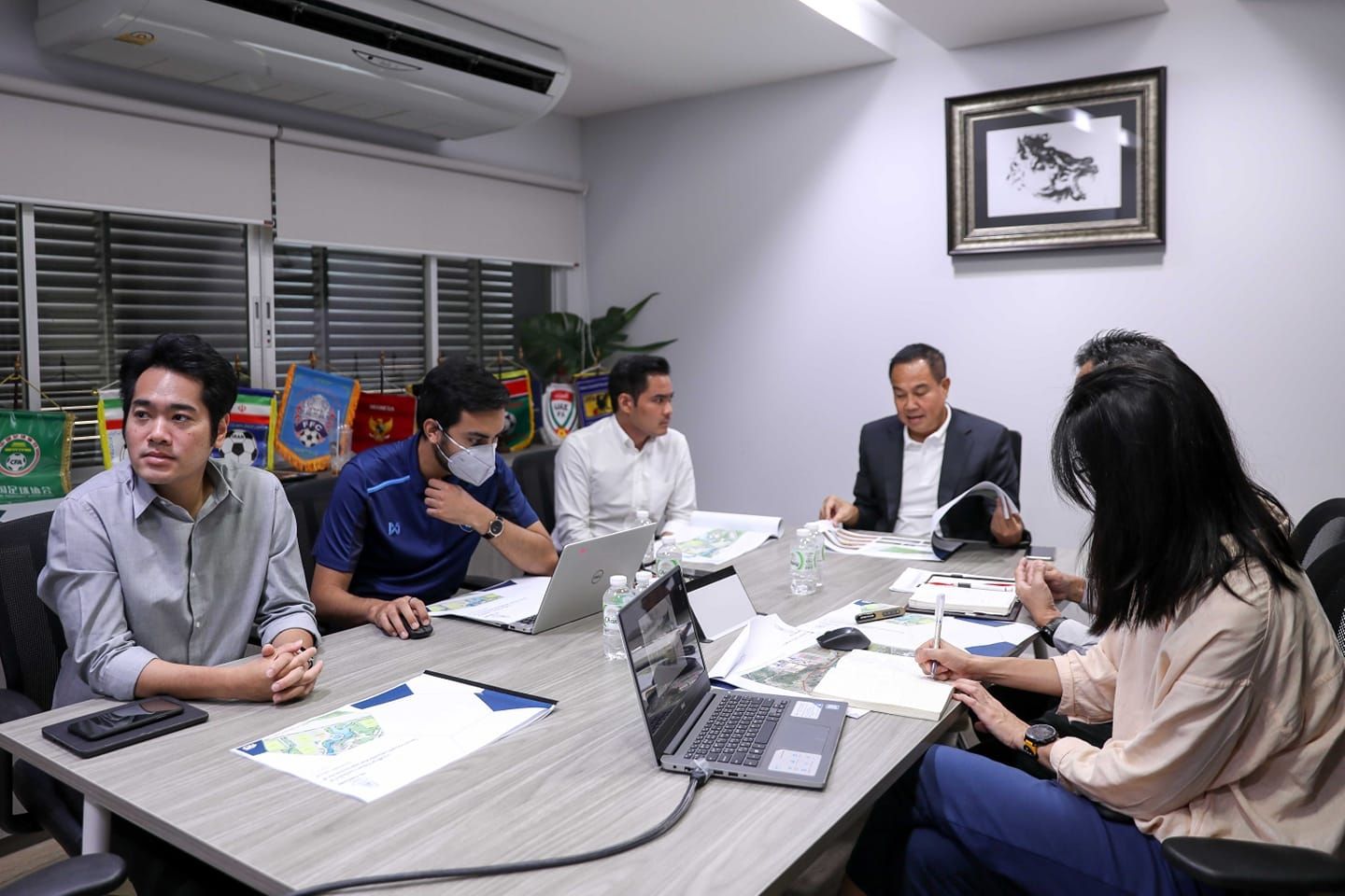 ศูนย์ฝึกลูกหนังมวกเหล็ก