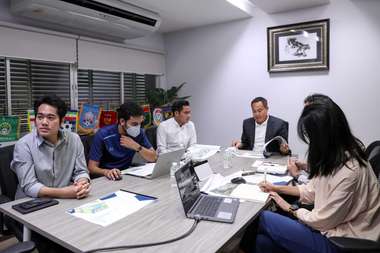 ศูนย์ฝึกลูกหนังมวกเหล็ก