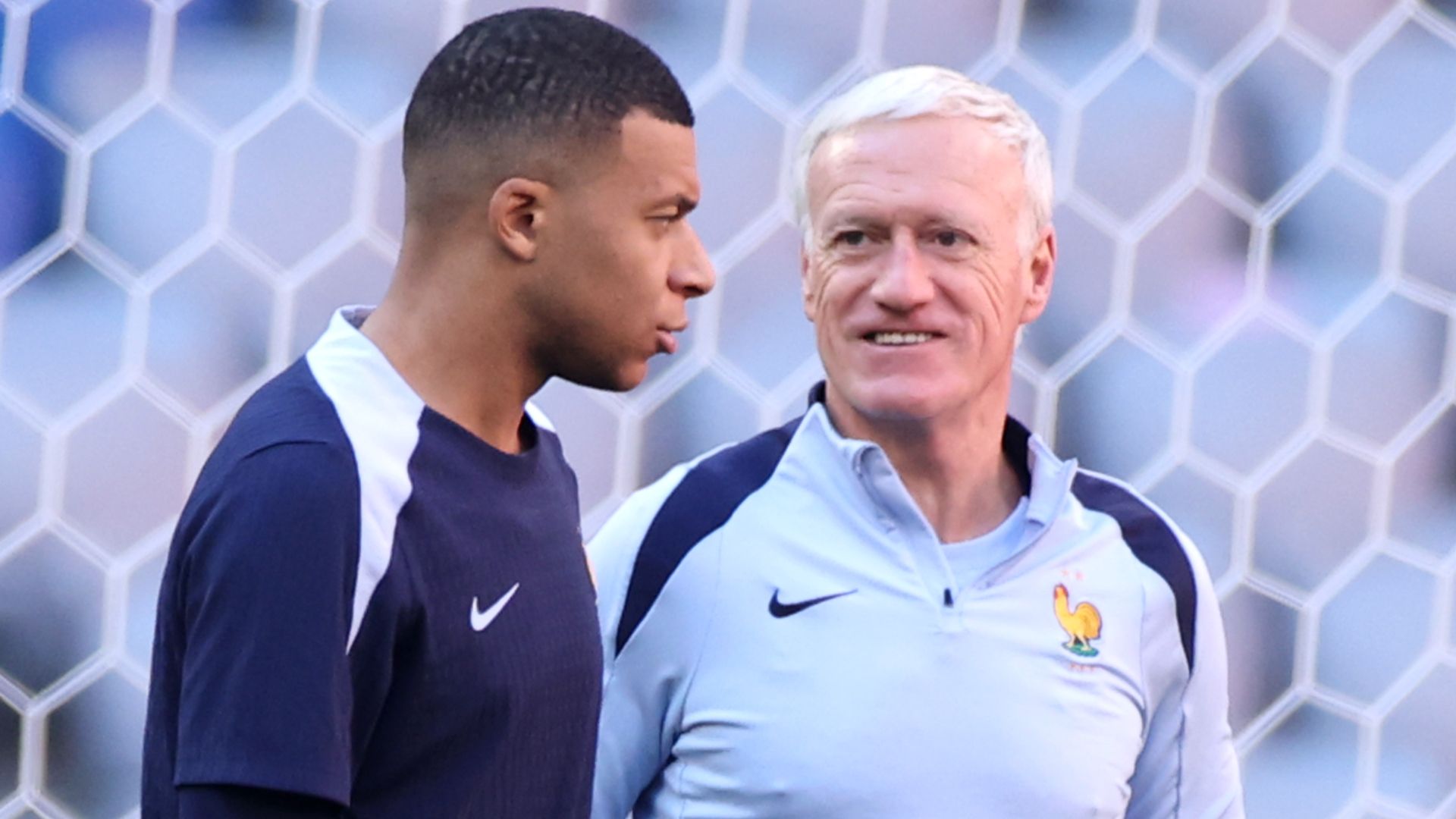 Mbappé Deschamps
