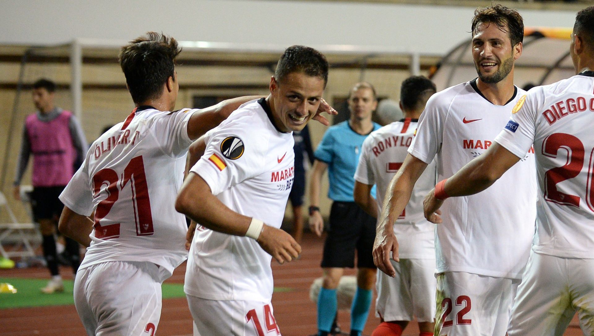 Chicharito Sevilla Qarabag Europa League