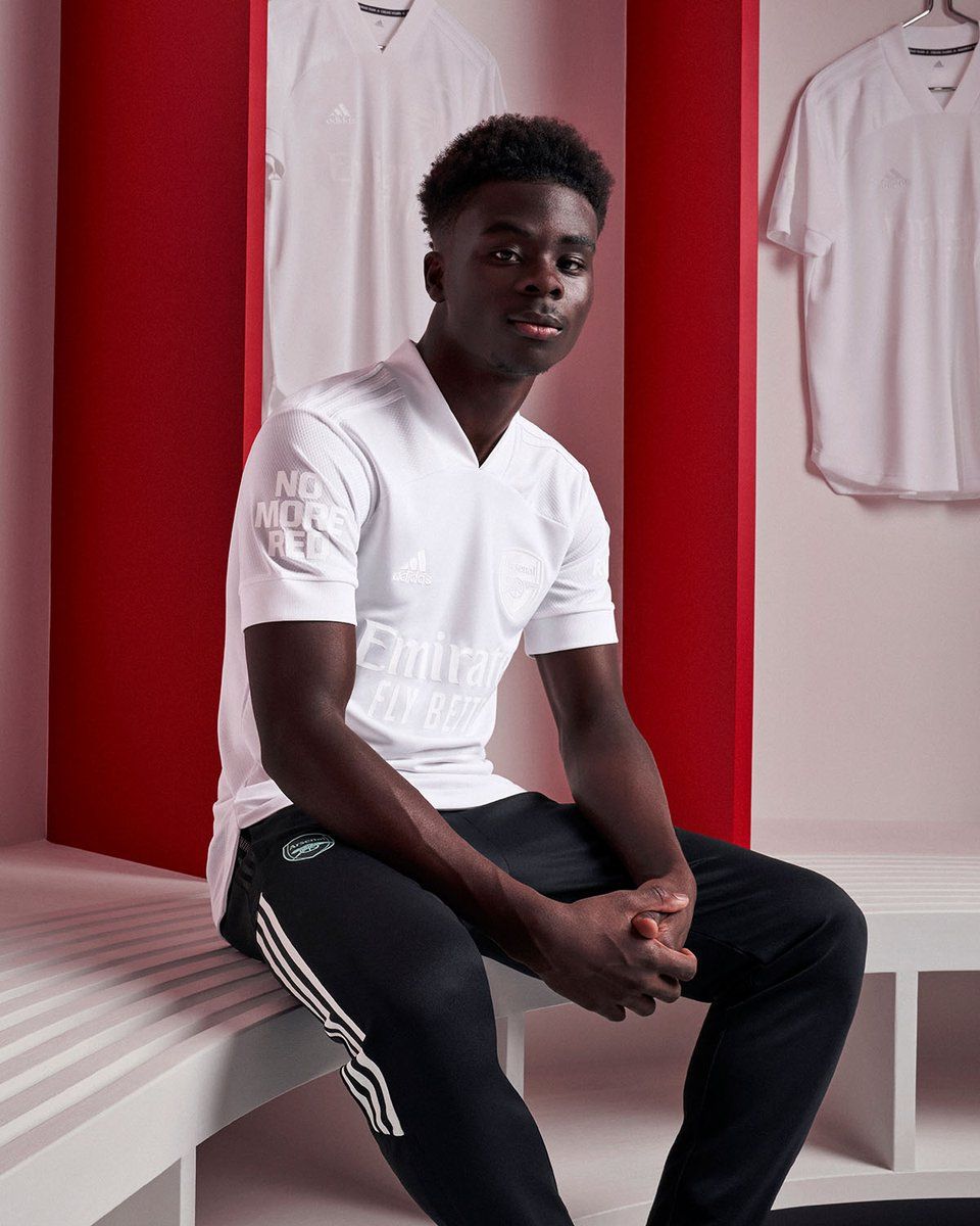 Arsenal white kit 2021-2022