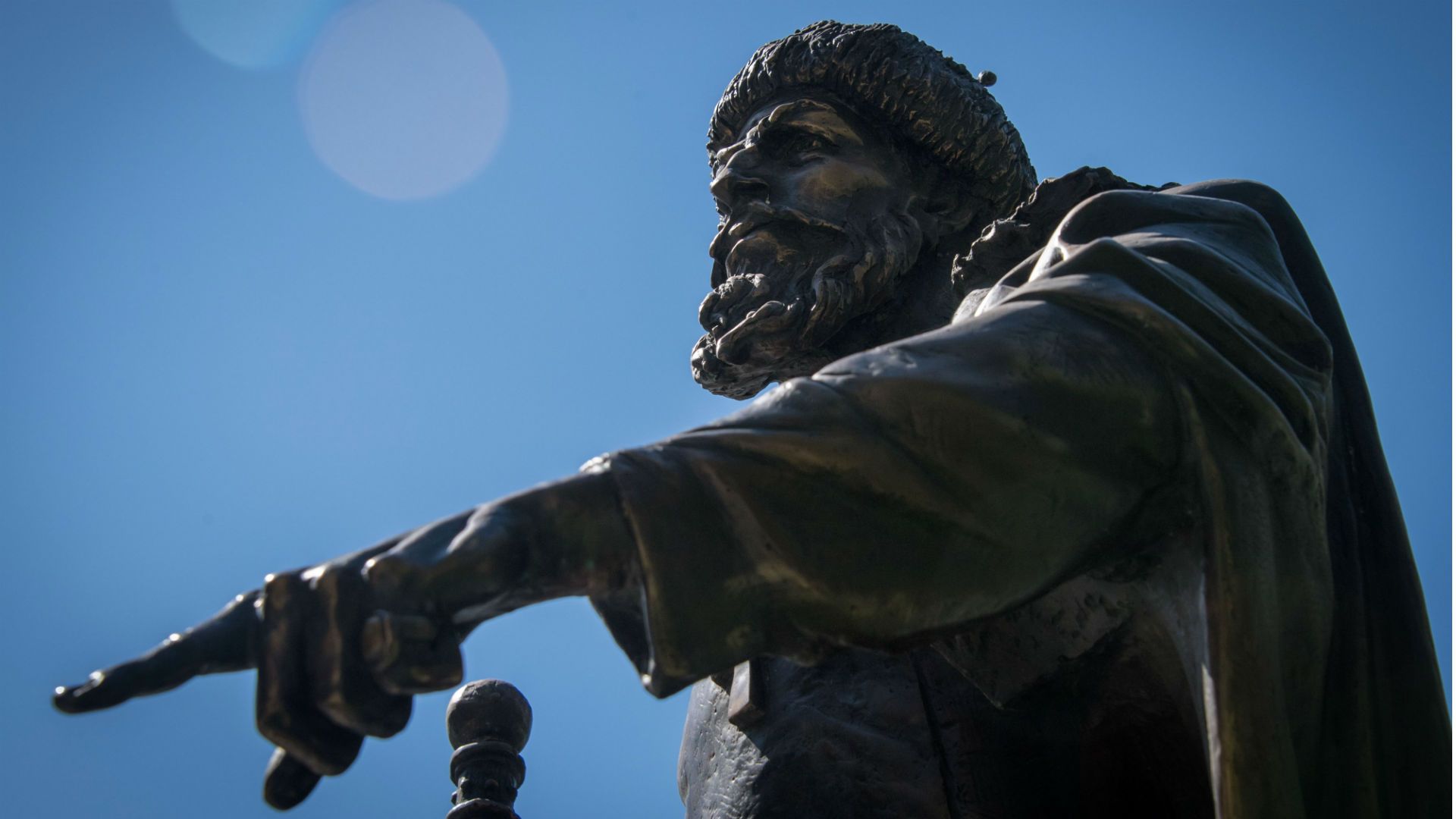 ivan el terrrible estatua