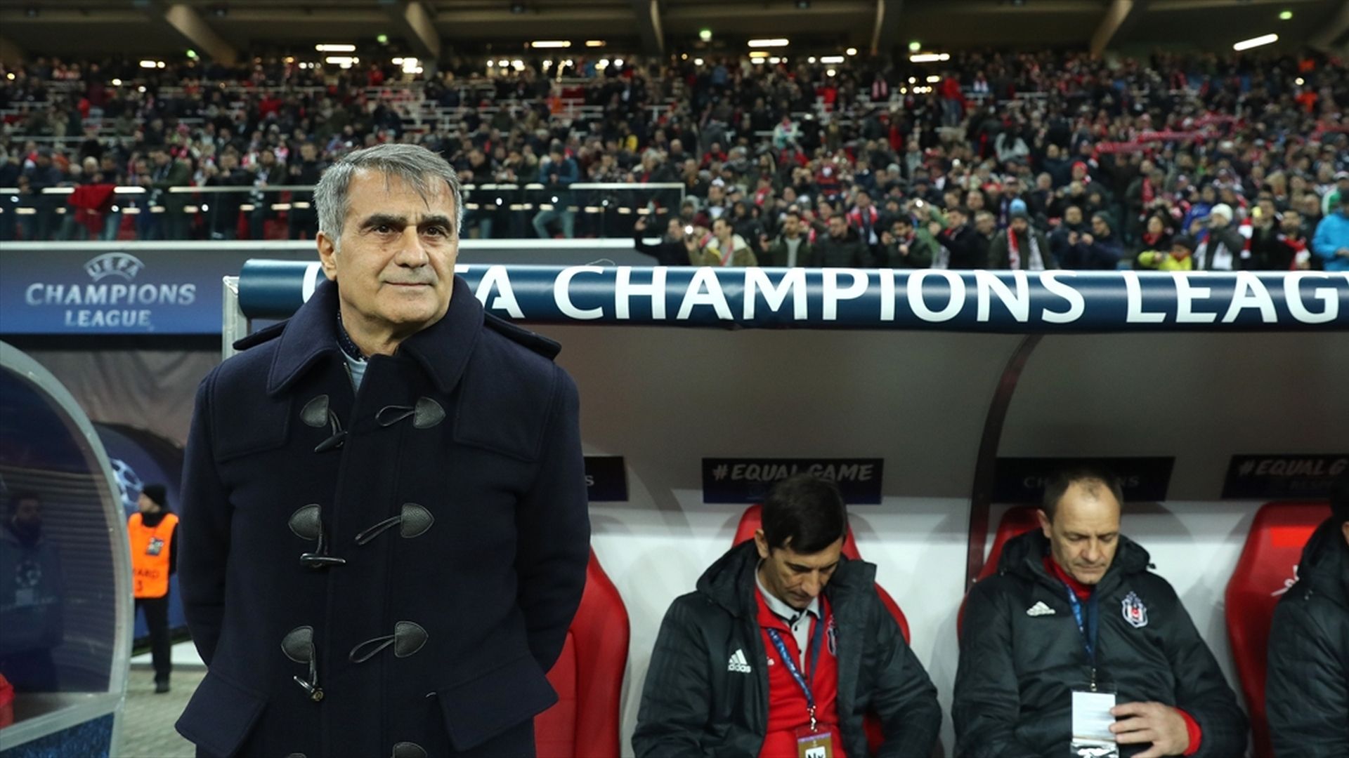 Senol Gunes Besiktas