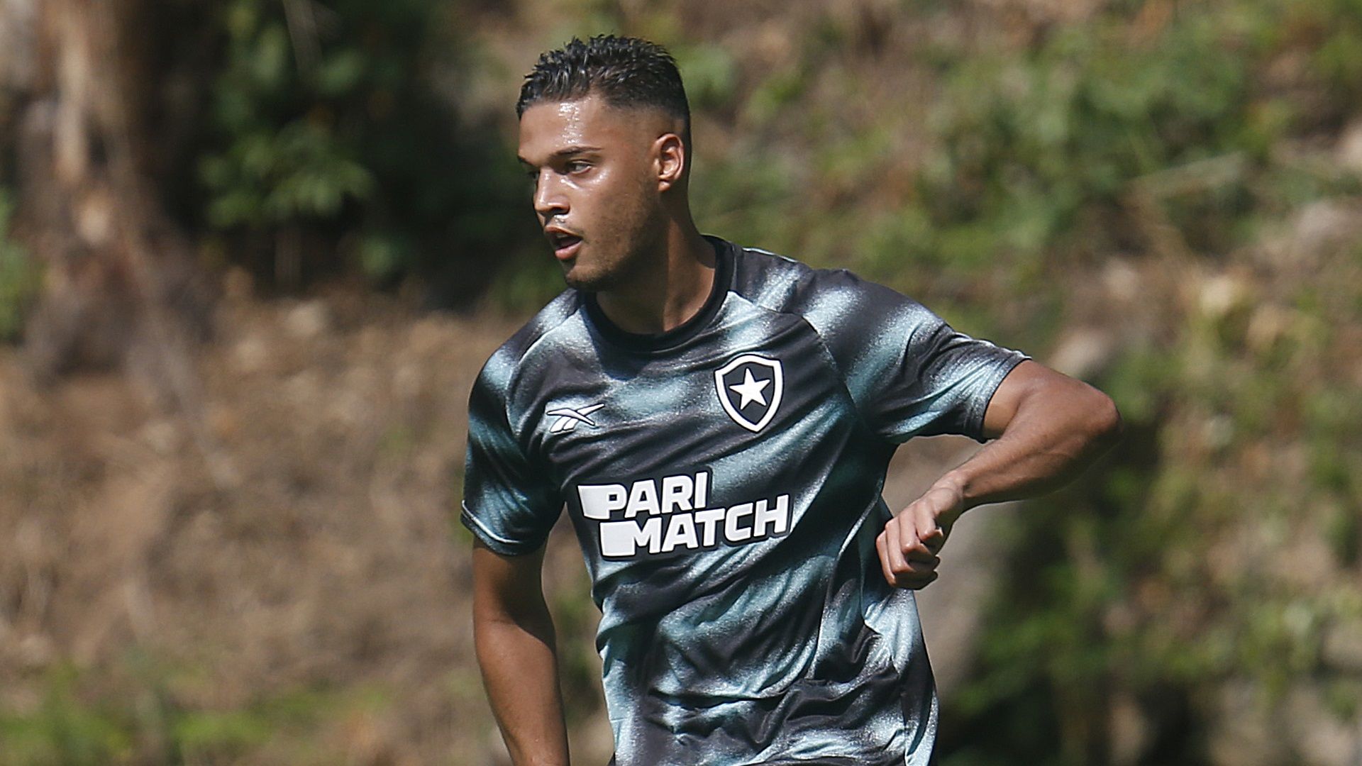 Sousa, zagueiro Botafogo 2023