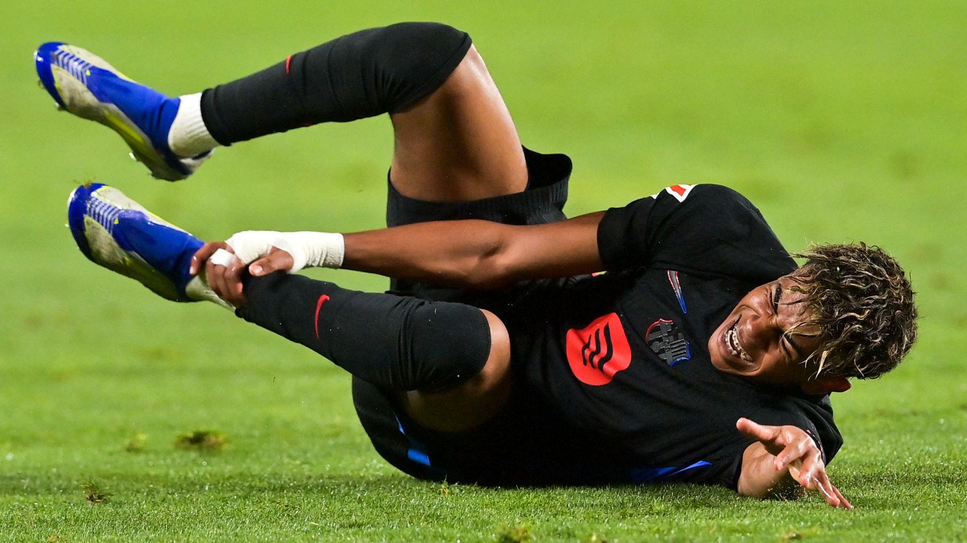 Lamine Yamal Barcelona 2024-25