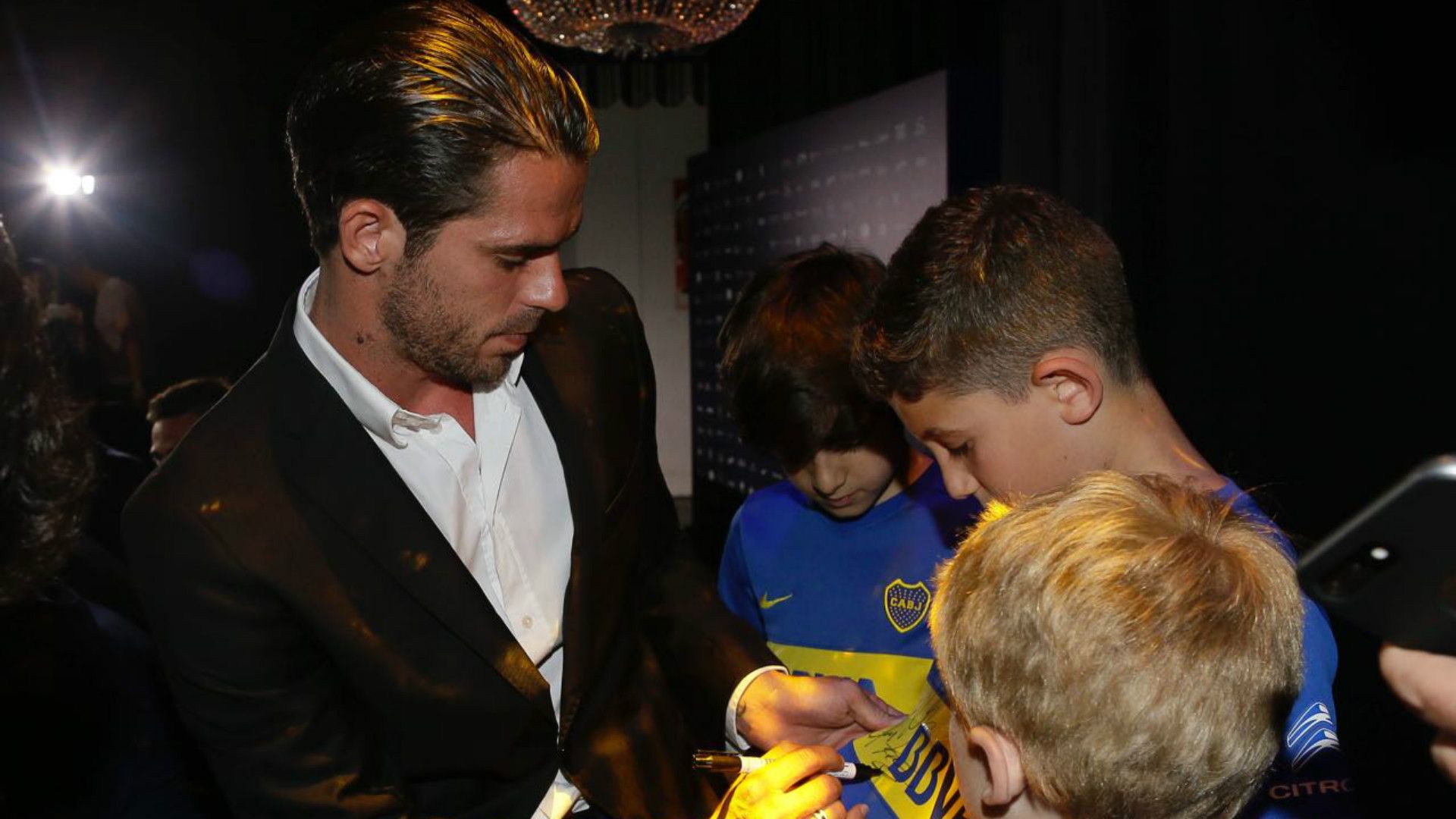 Fernando Gago Boca VI Cena Solidaria 2017