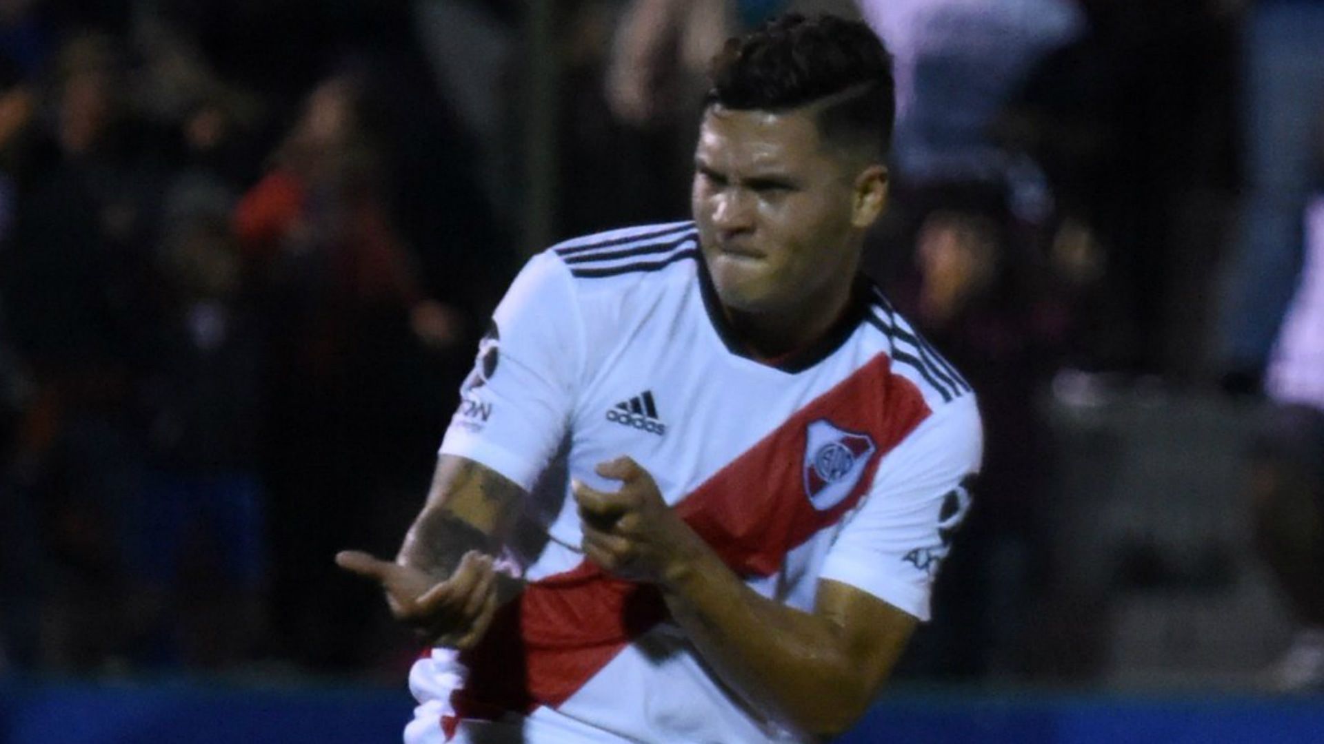 Quintero festejo Mora River Plate Nacional 15012019